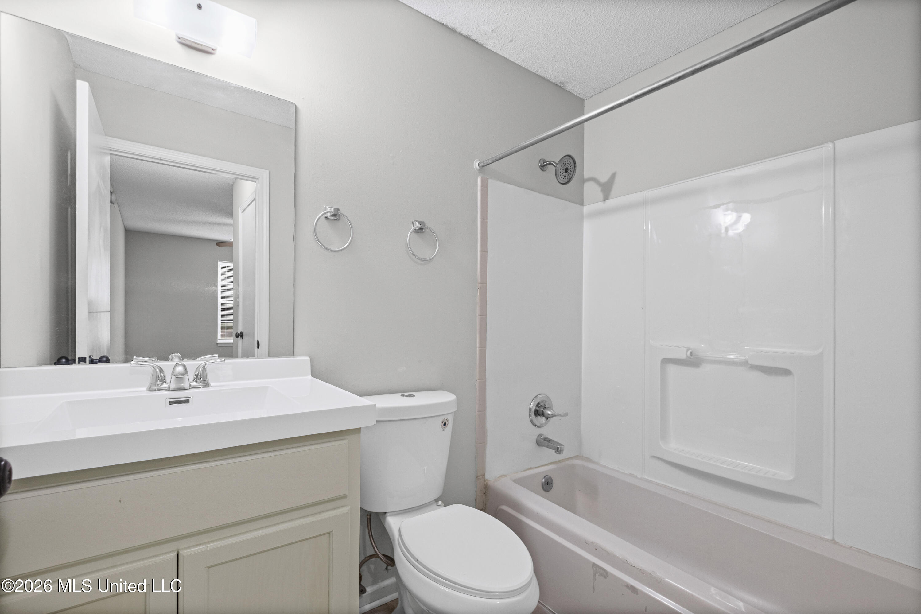 3520 Mayfair Drive Property Photo 47
