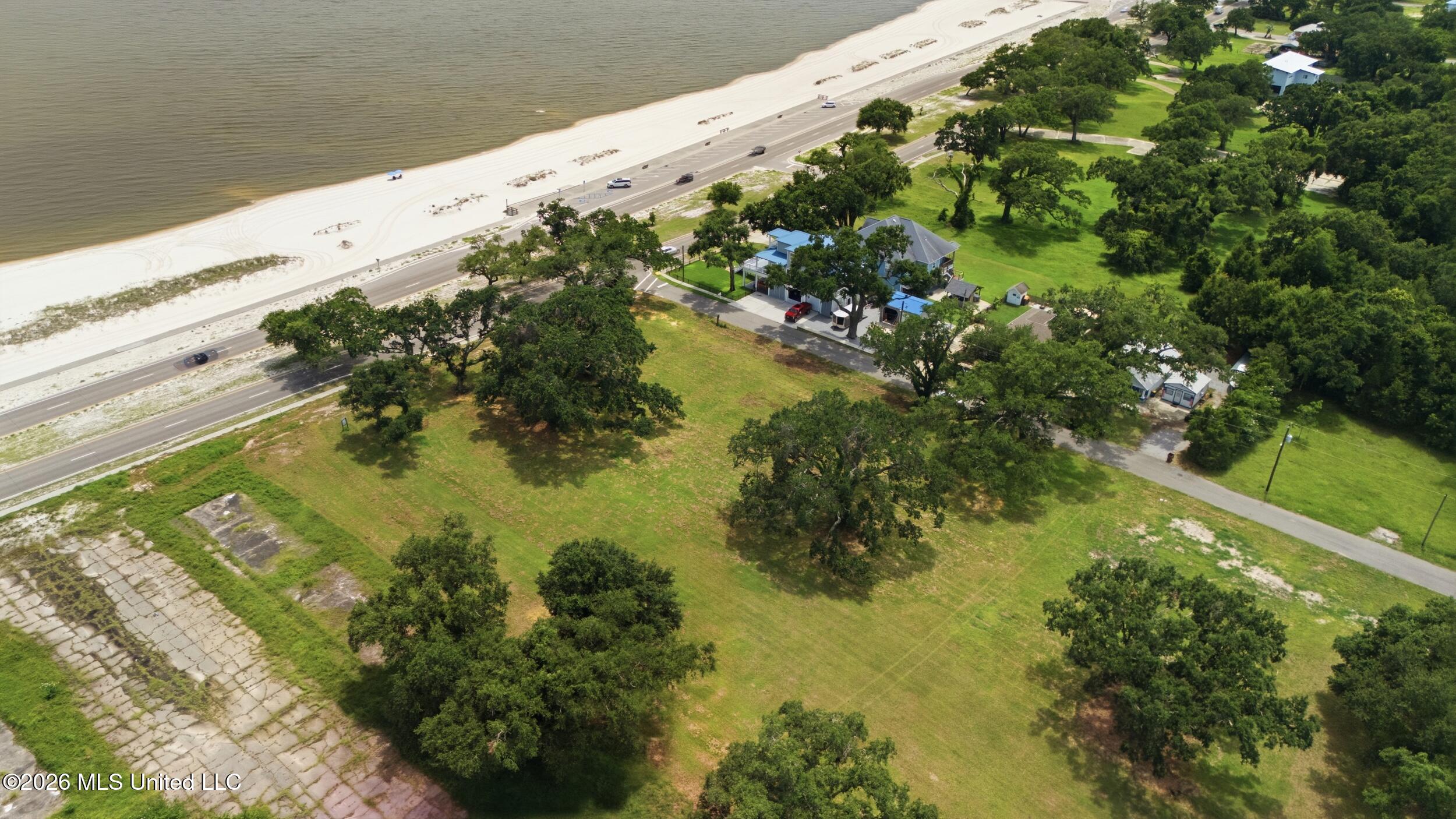 W Beach Boulevard Property Photo 3