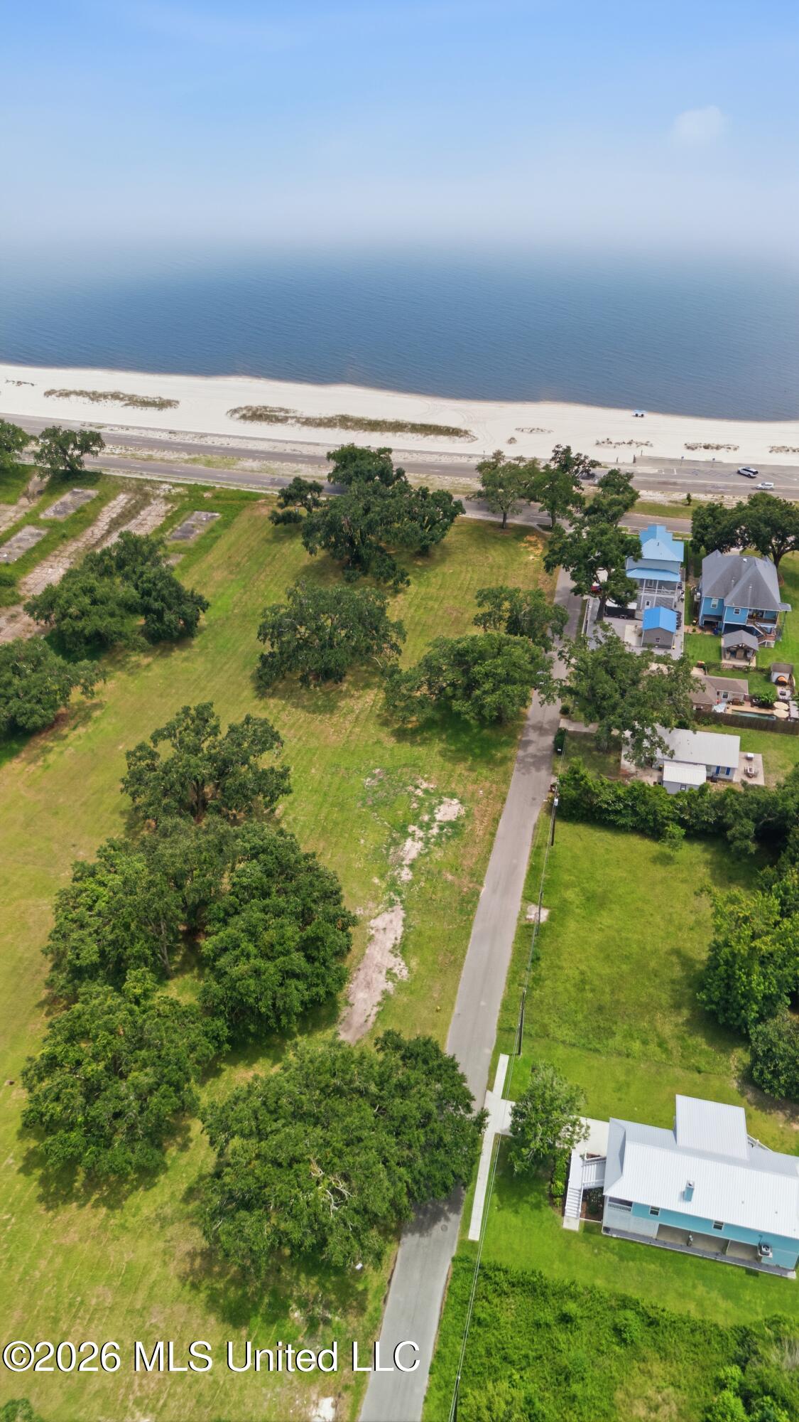W Beach Boulevard Property Photo 5