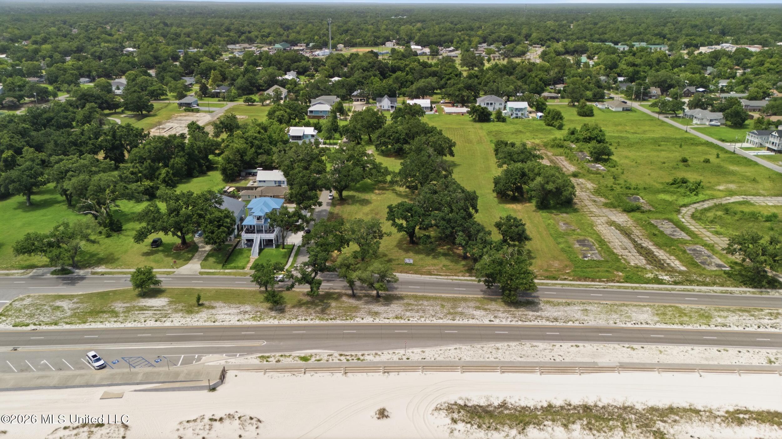 W Beach Boulevard Property Photo 13
