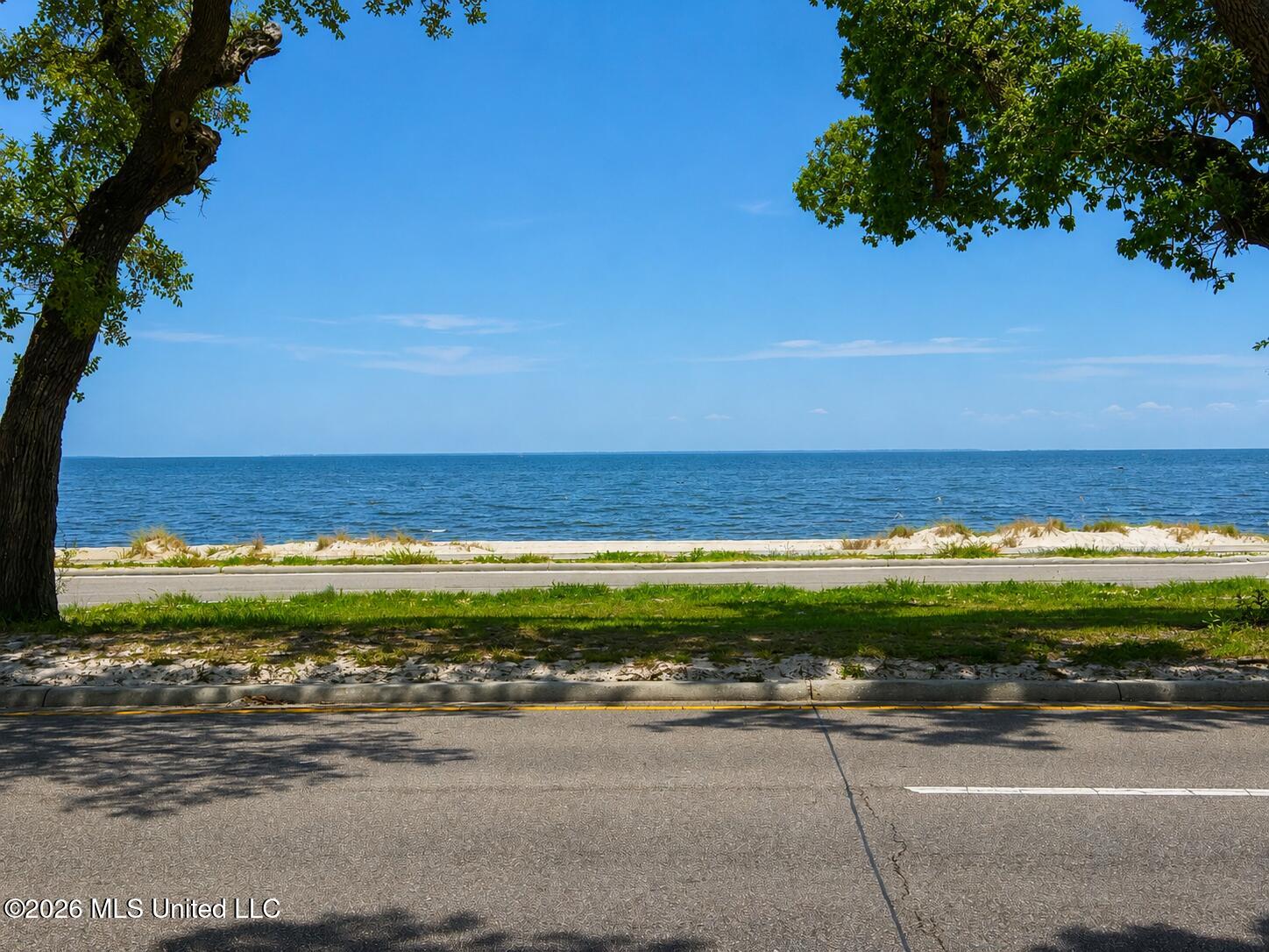 W Beach Boulevard Property Photo 19