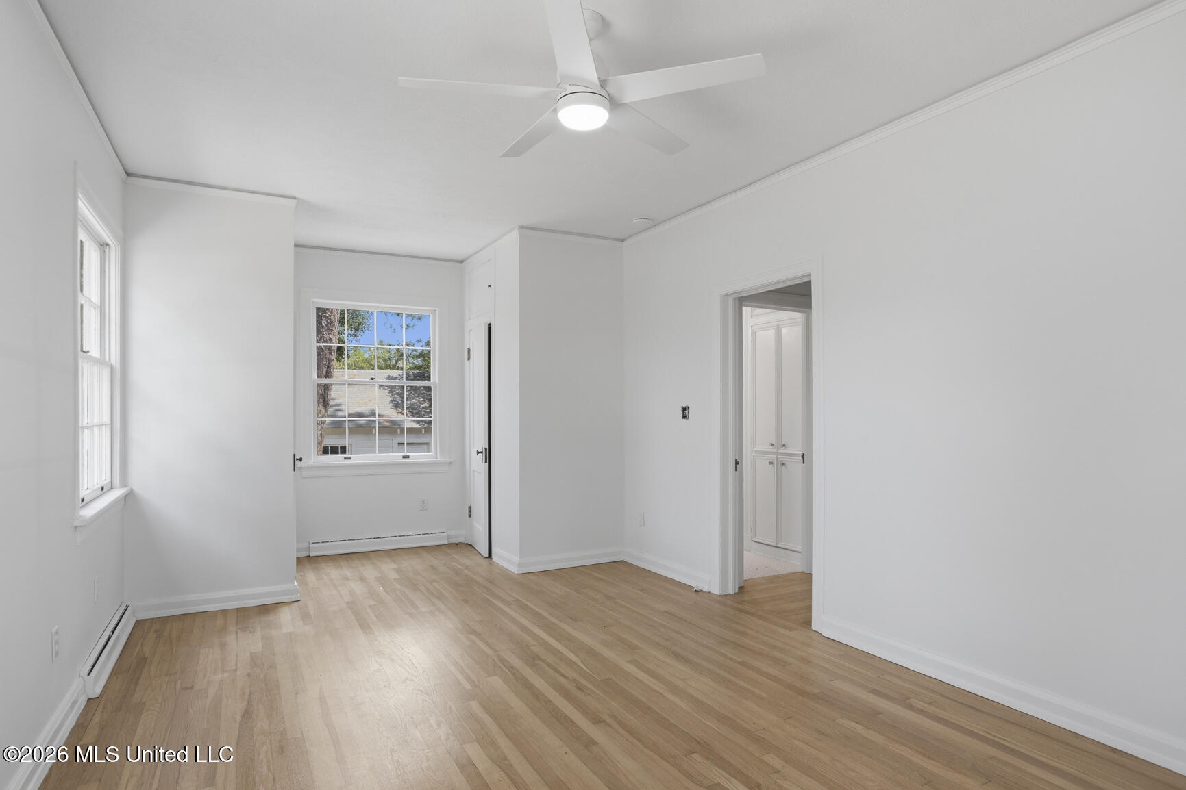 1224 E Fortification Street Property Photo 10