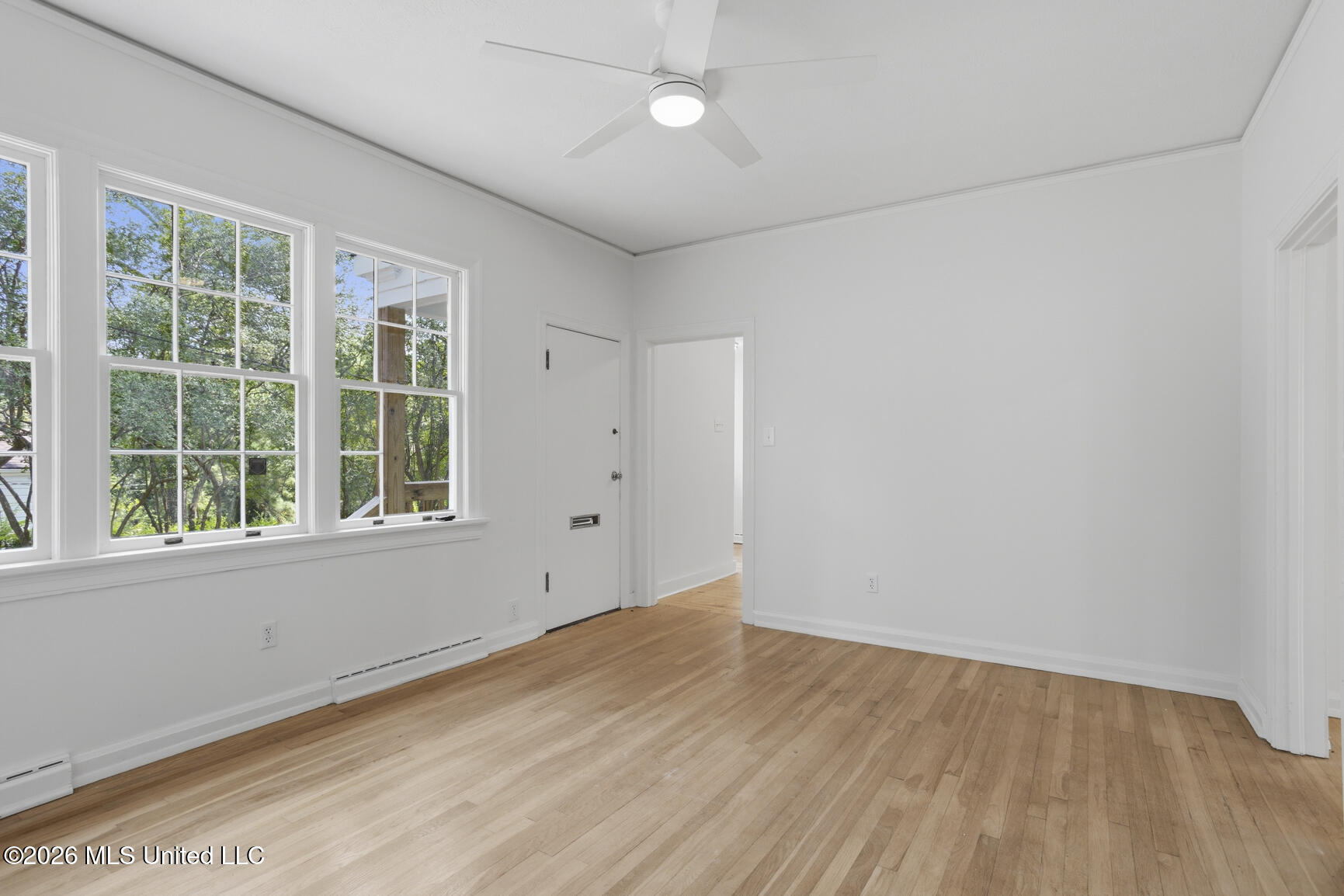 1224 E Fortification Street Property Photo 16