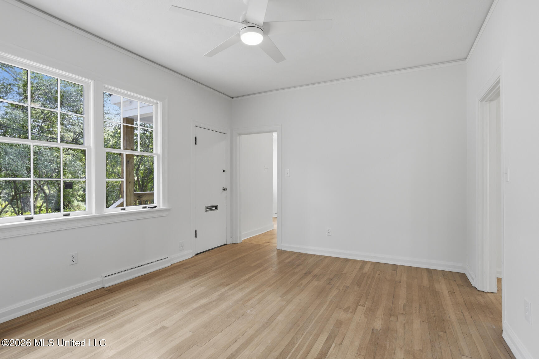 1224 E Fortification Street Property Photo 17