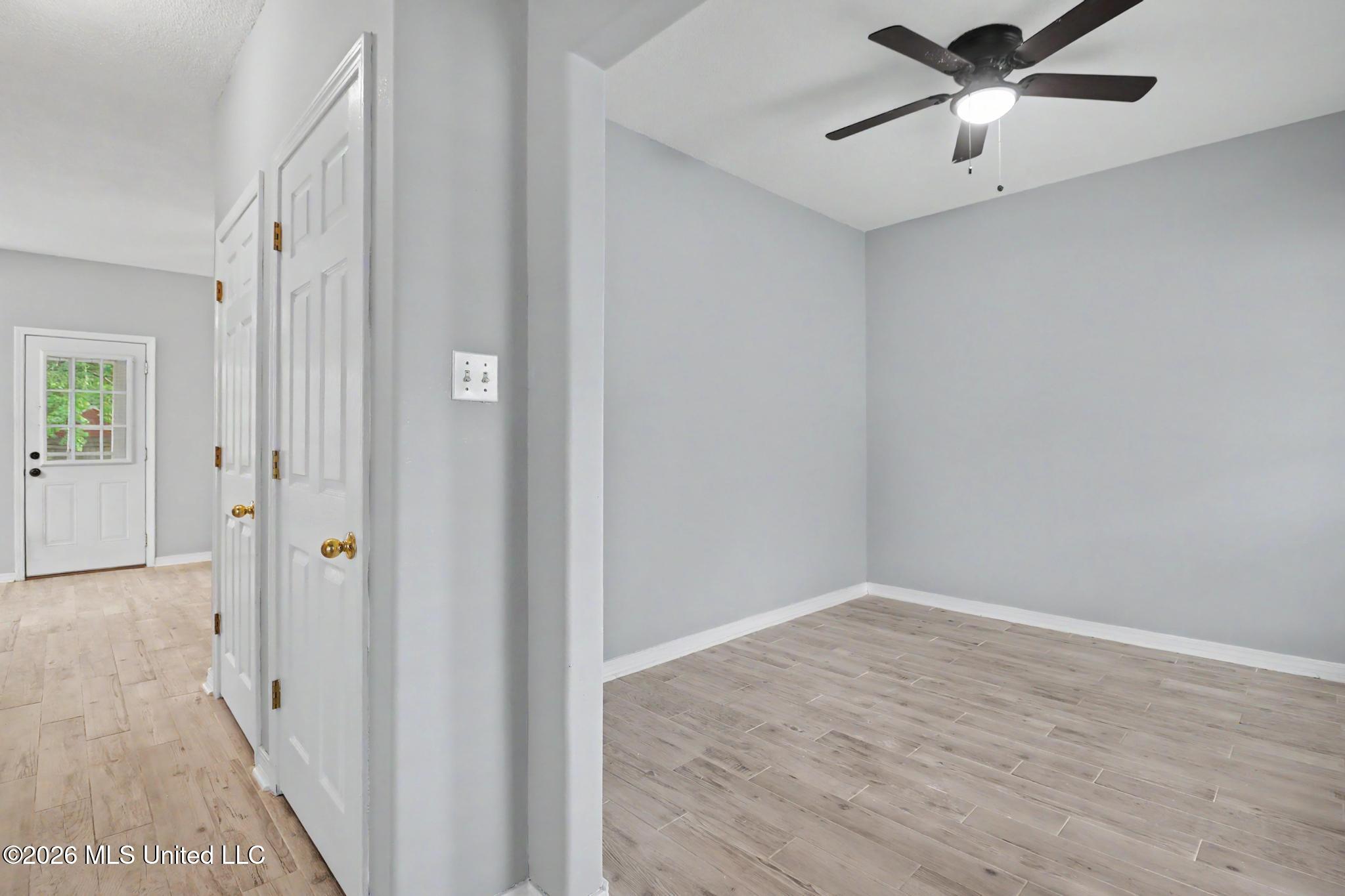 14085 Remington Drive Property Photo 5