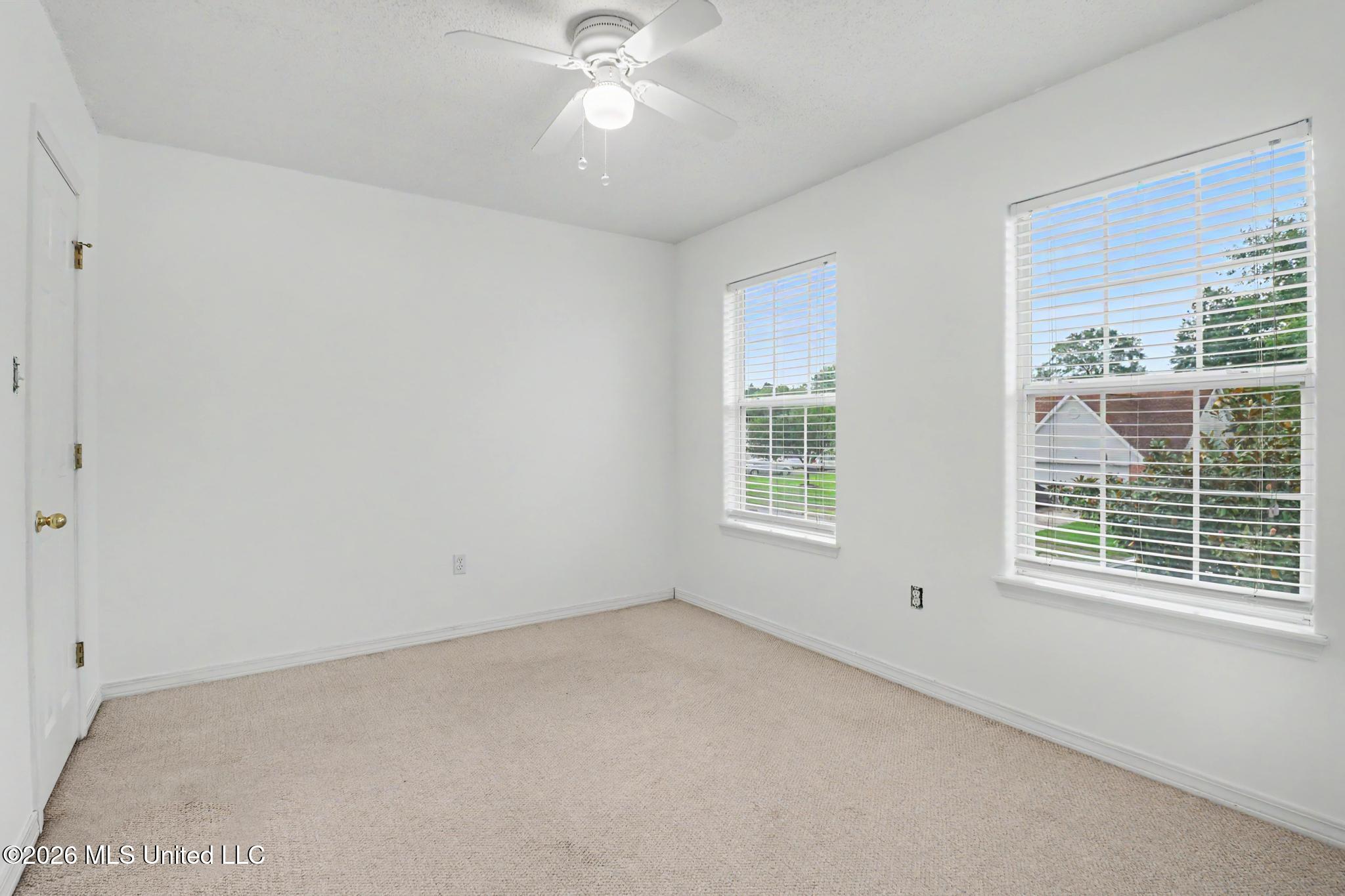 14085 Remington Drive Property Photo 13