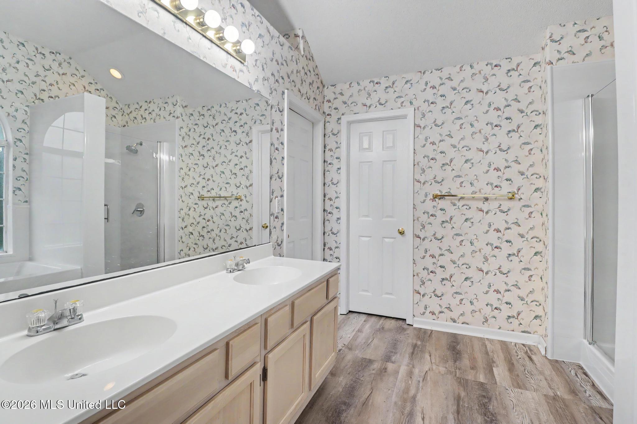 14085 Remington Drive Property Photo 18