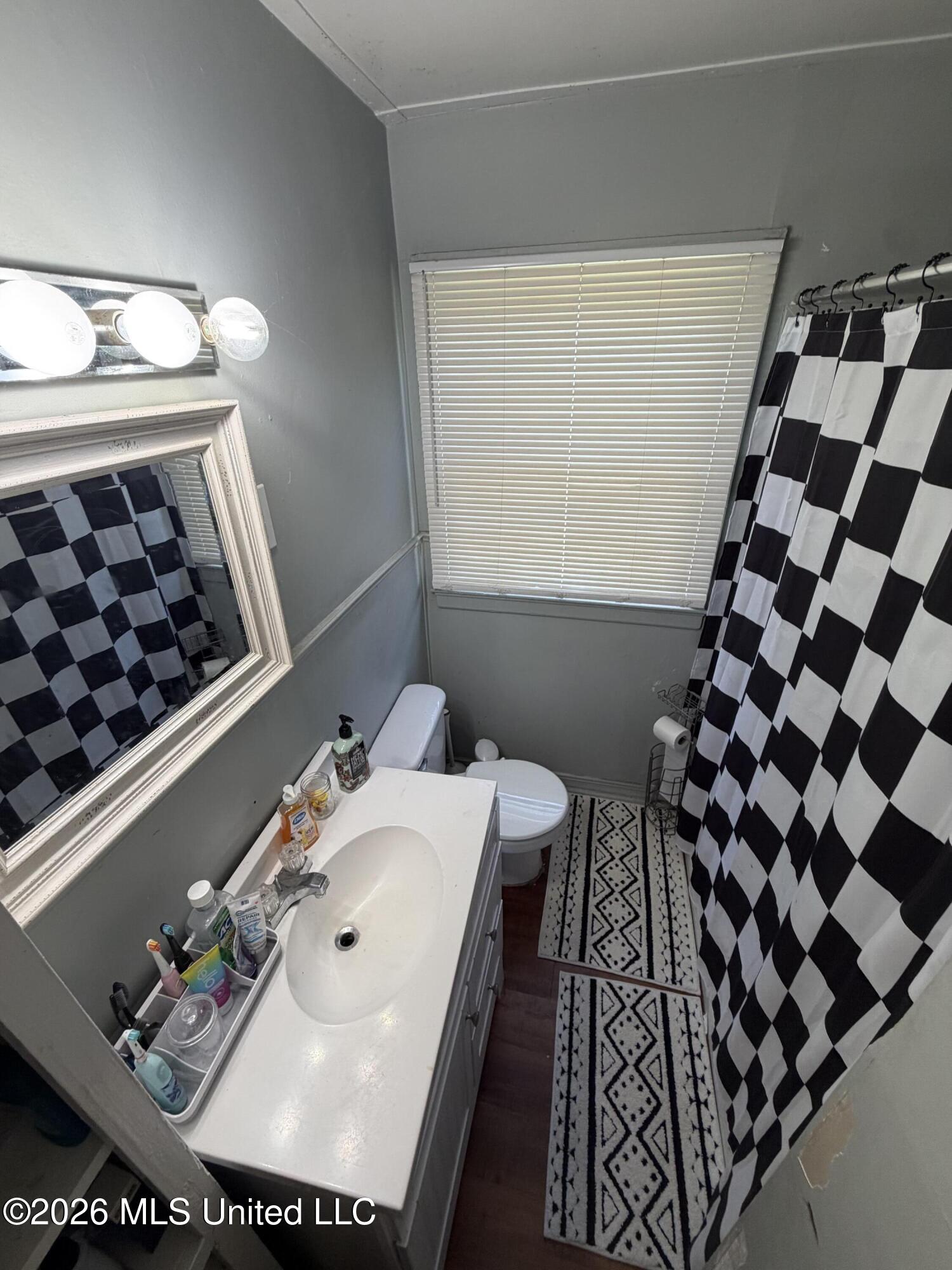 1621 Camellia Street Property Photo 8