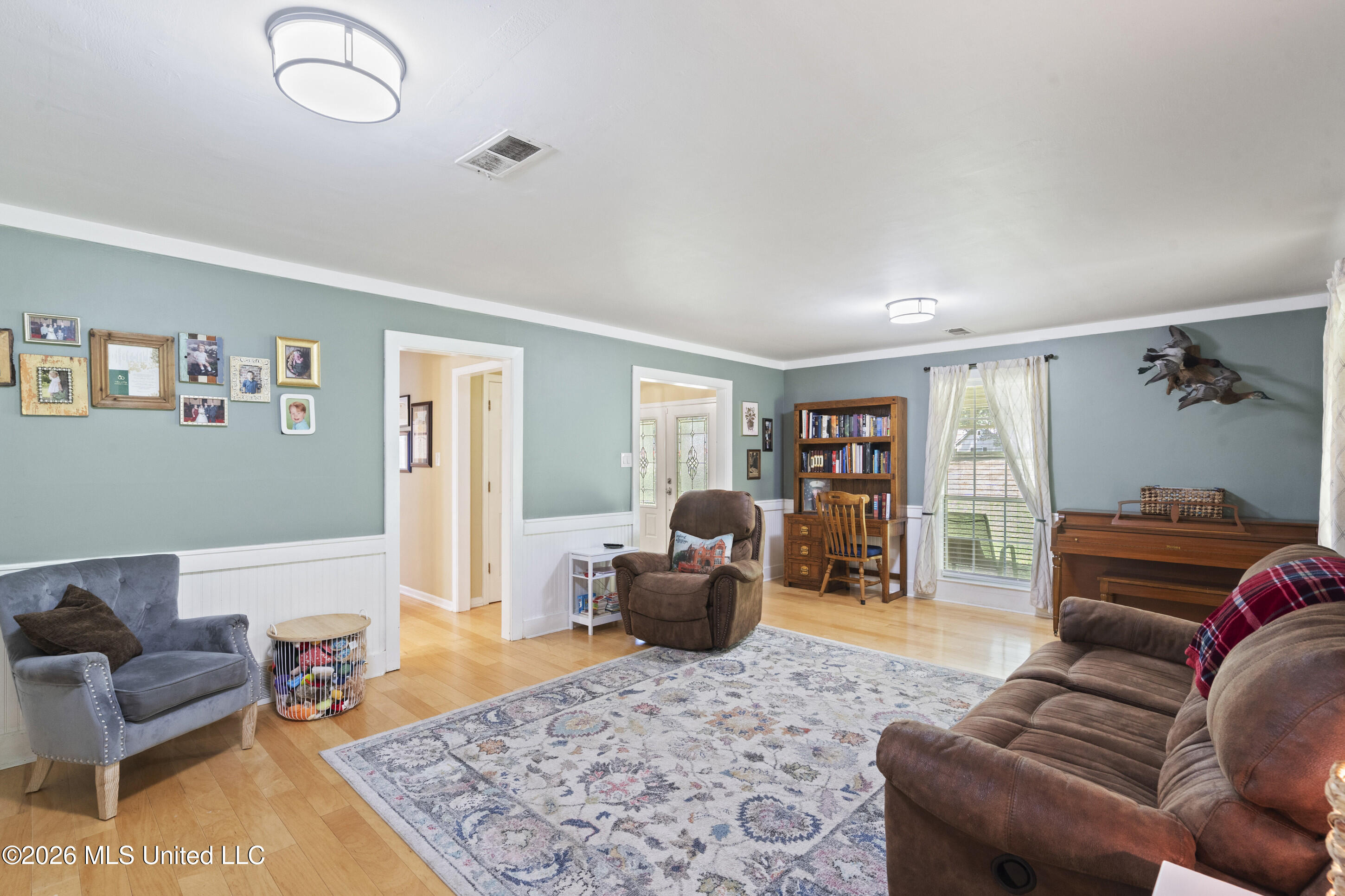 7130 Country Oaks Drive Property Photo 12