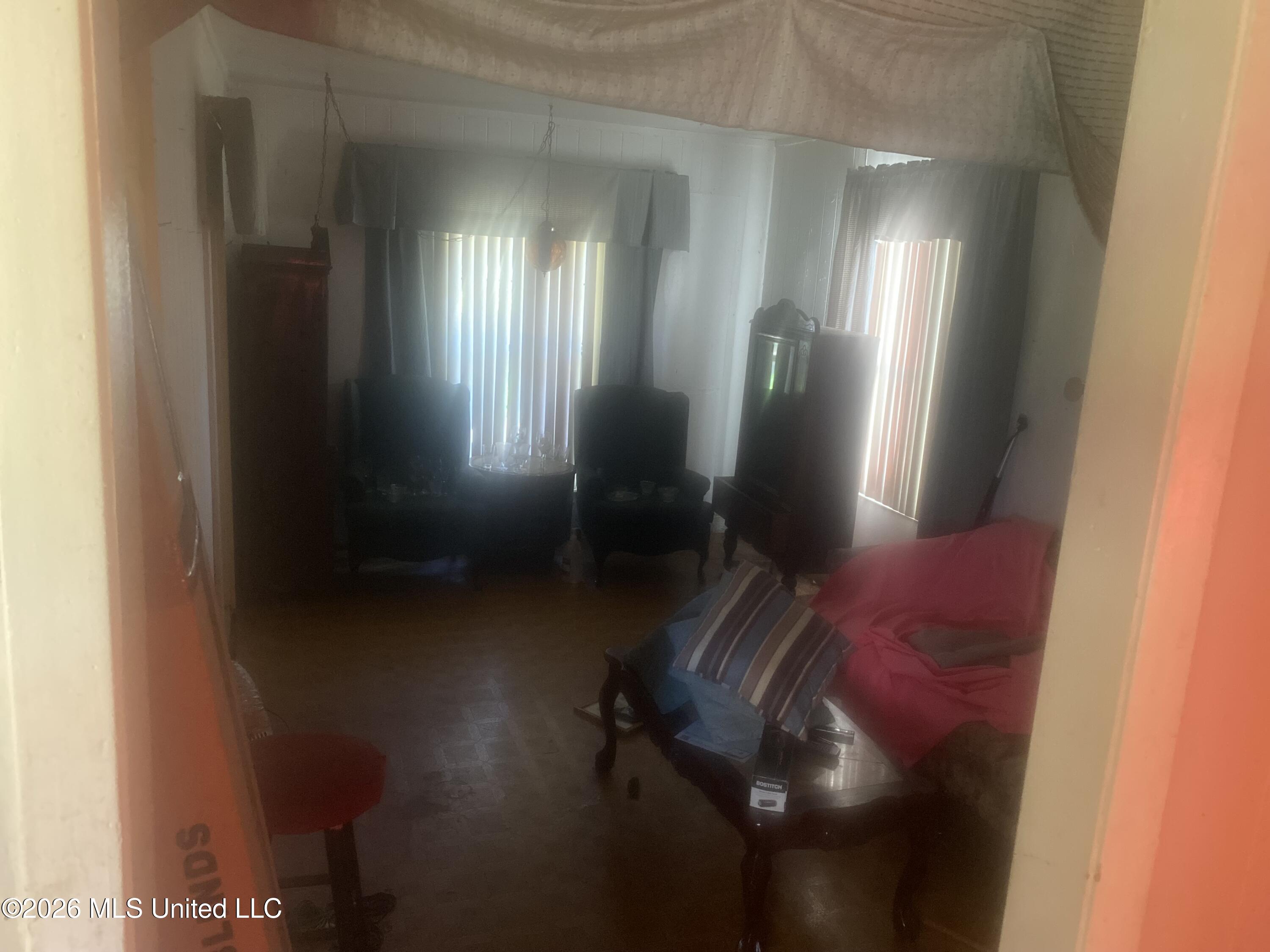 6507 George Washington Drive Property Photo 4