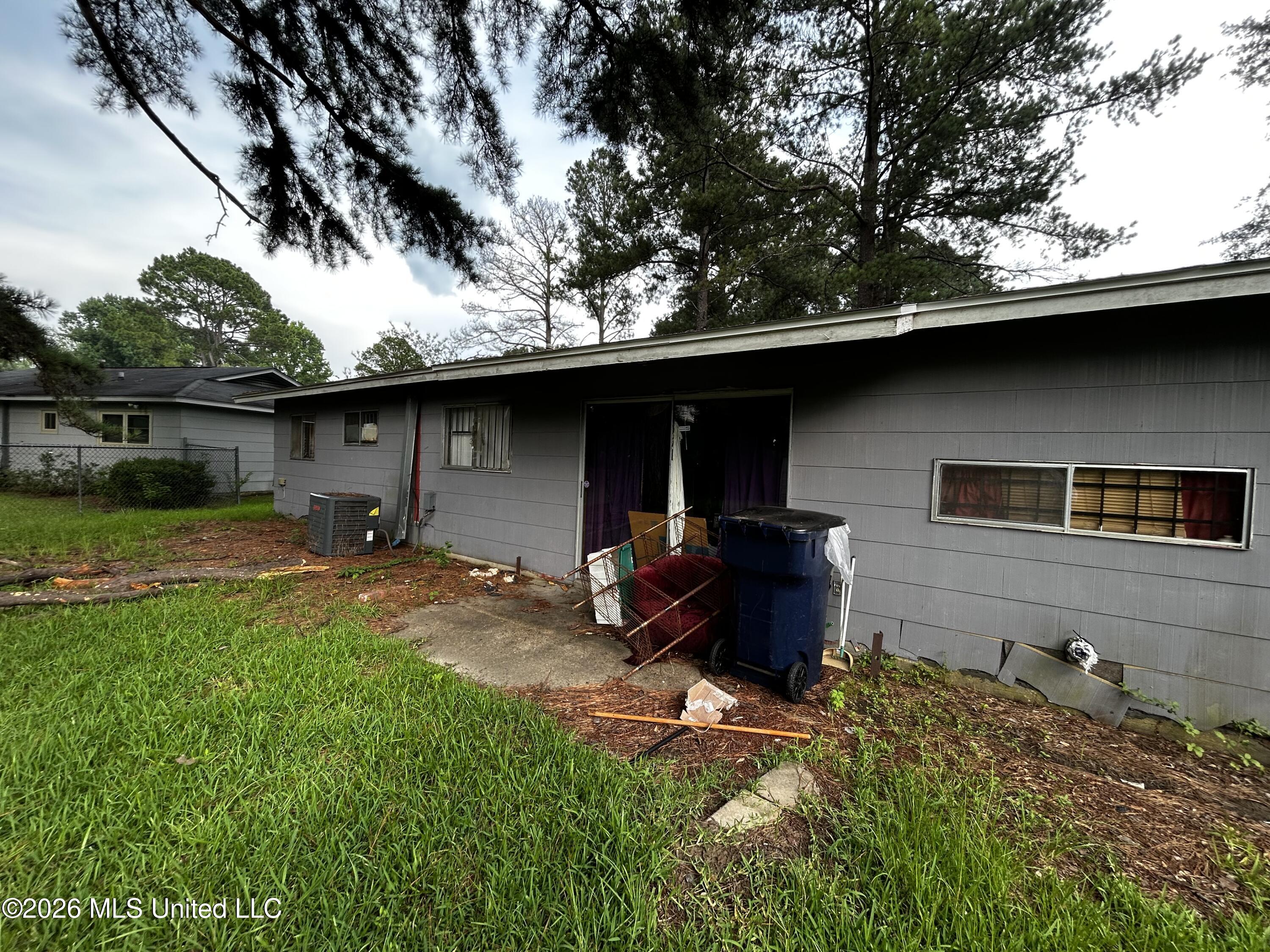 6507 George Washington Drive Property Photo 10