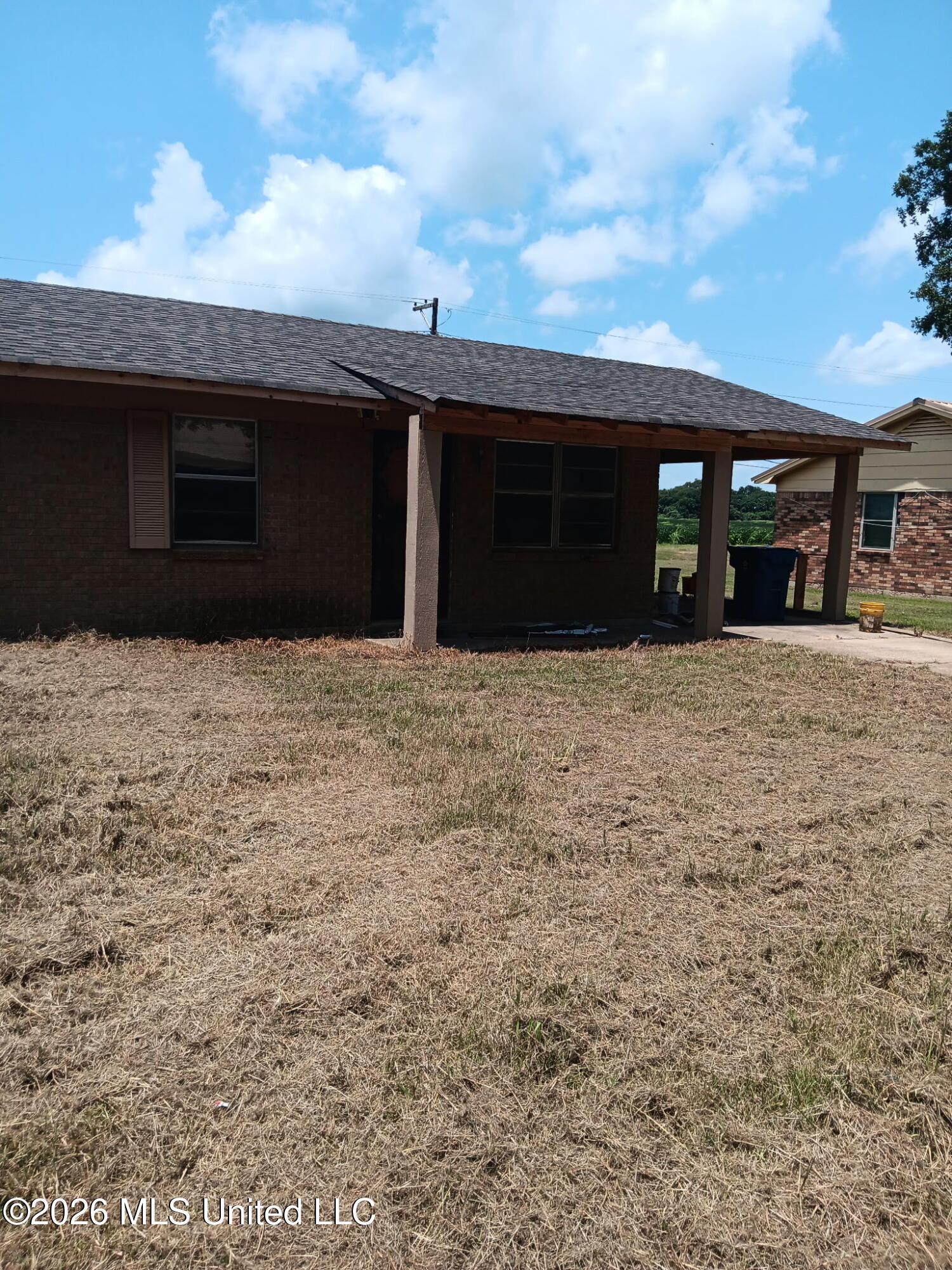 5 Lincoln Drive Property Photo 3