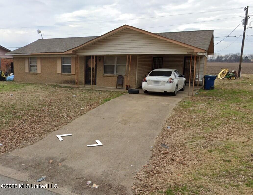 5 Lincoln Drive Property Photo 8