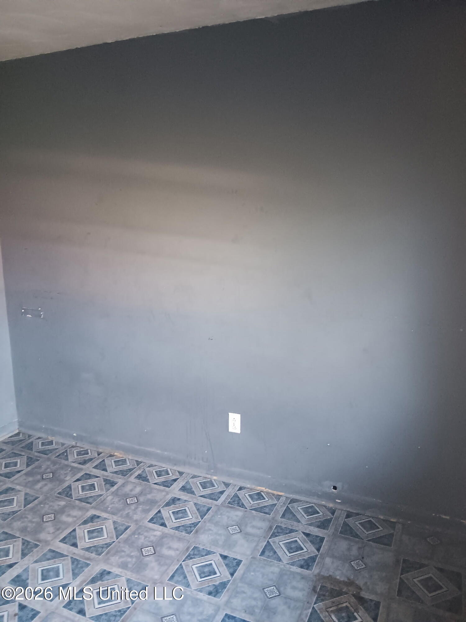 5 Lincoln Drive Property Photo 16