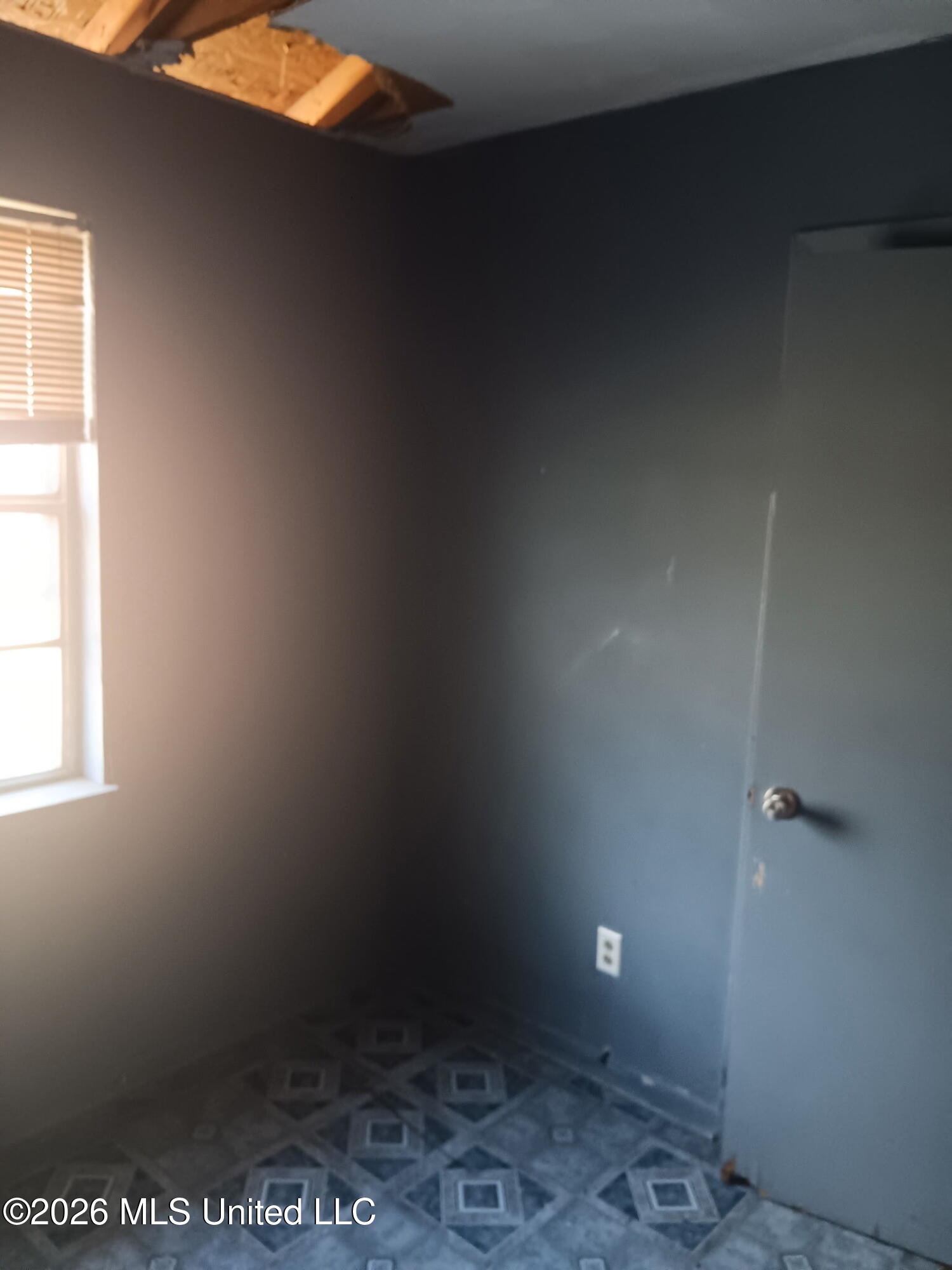 5 Lincoln Drive Property Photo 18