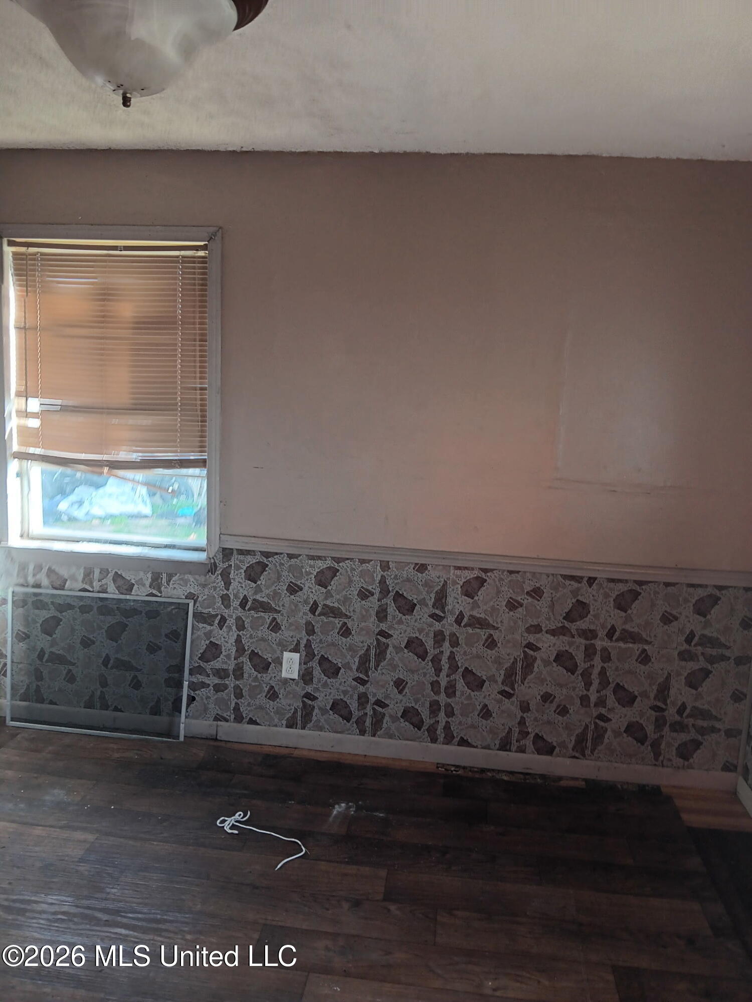 5 Lincoln Drive Property Photo 25
