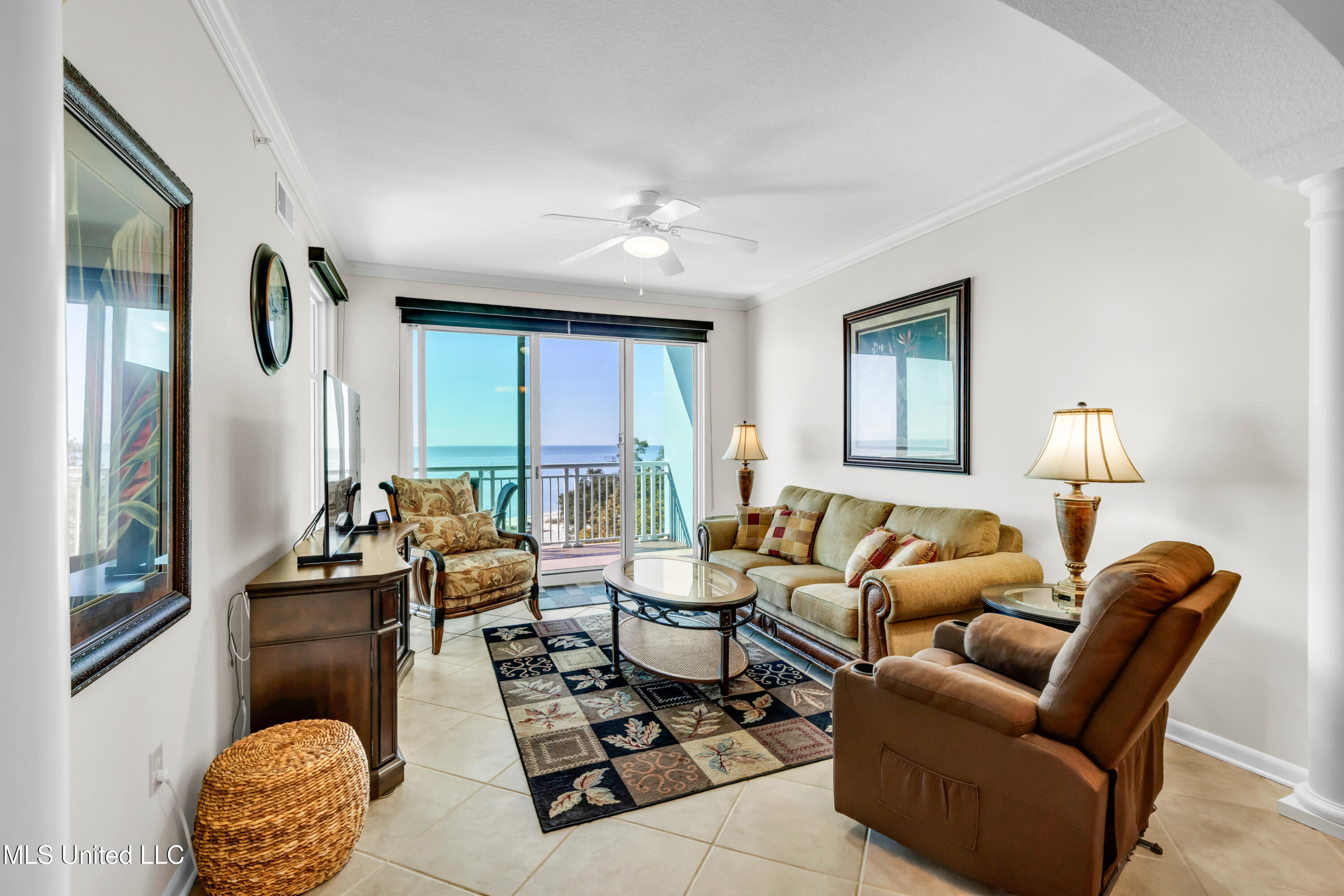 2228 Beach Drive Property Photo 17
