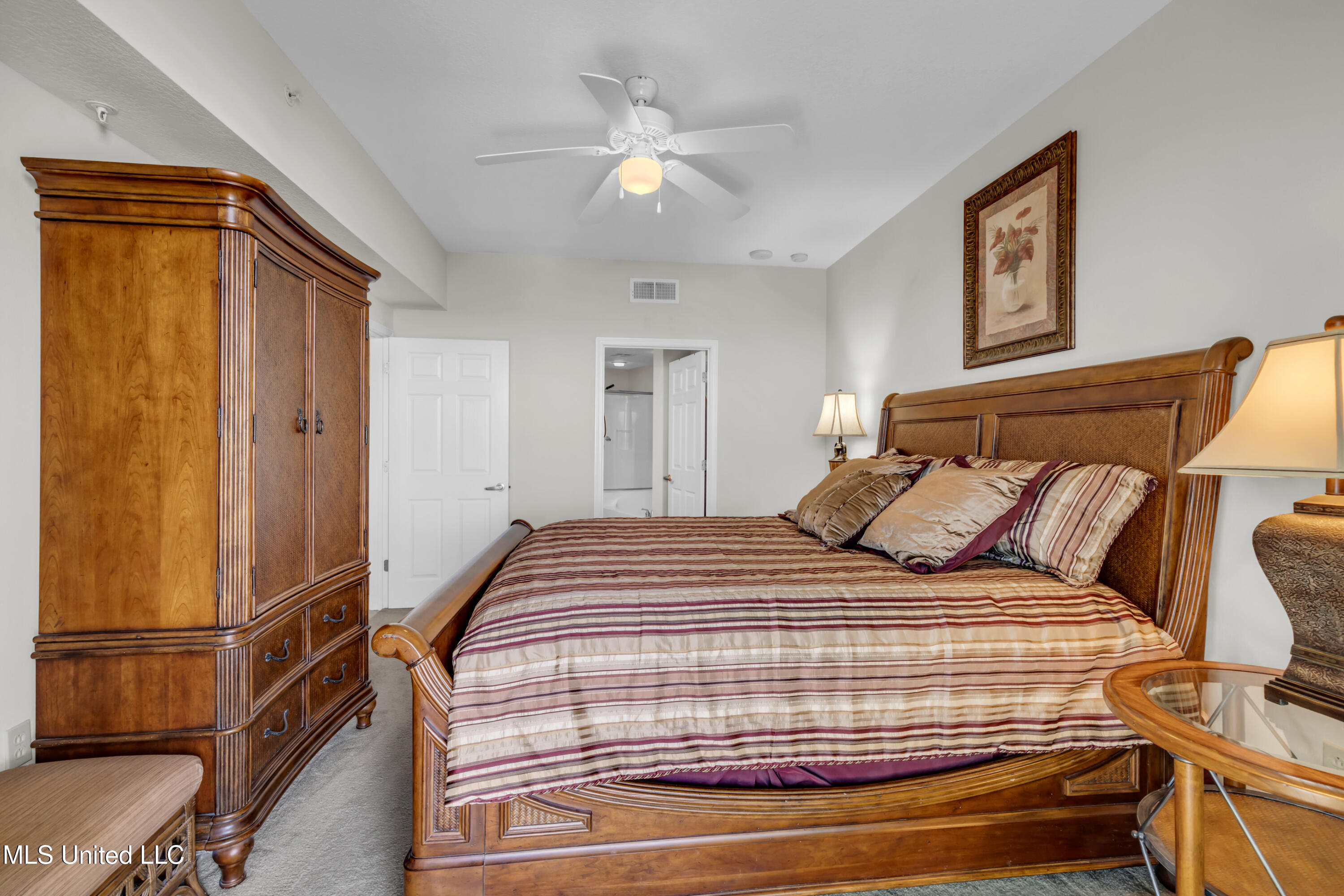2228 Beach Drive Property Photo 23
