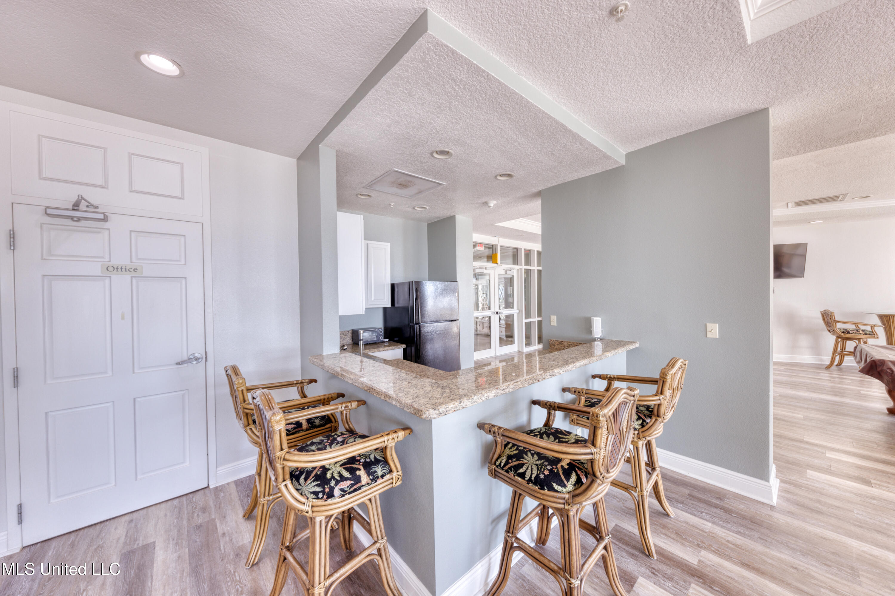 2228 Beach Drive Property Photo 53