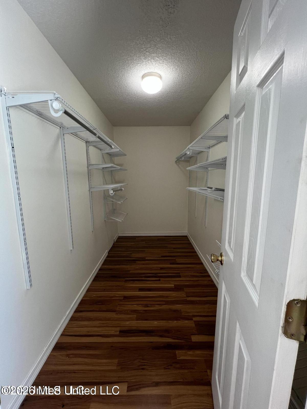 13463 Addison Avenue Property Photo 8