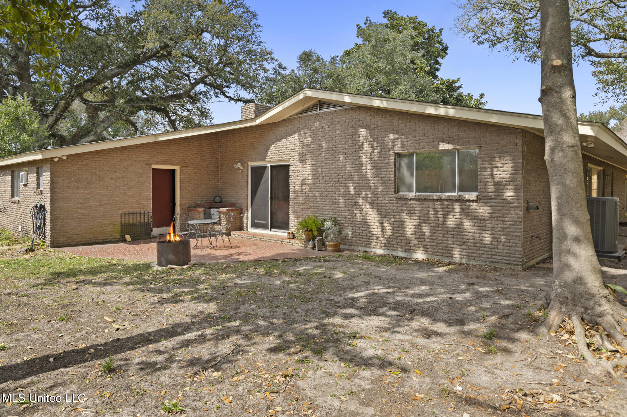 4 Chimney Cross Property Photo 35