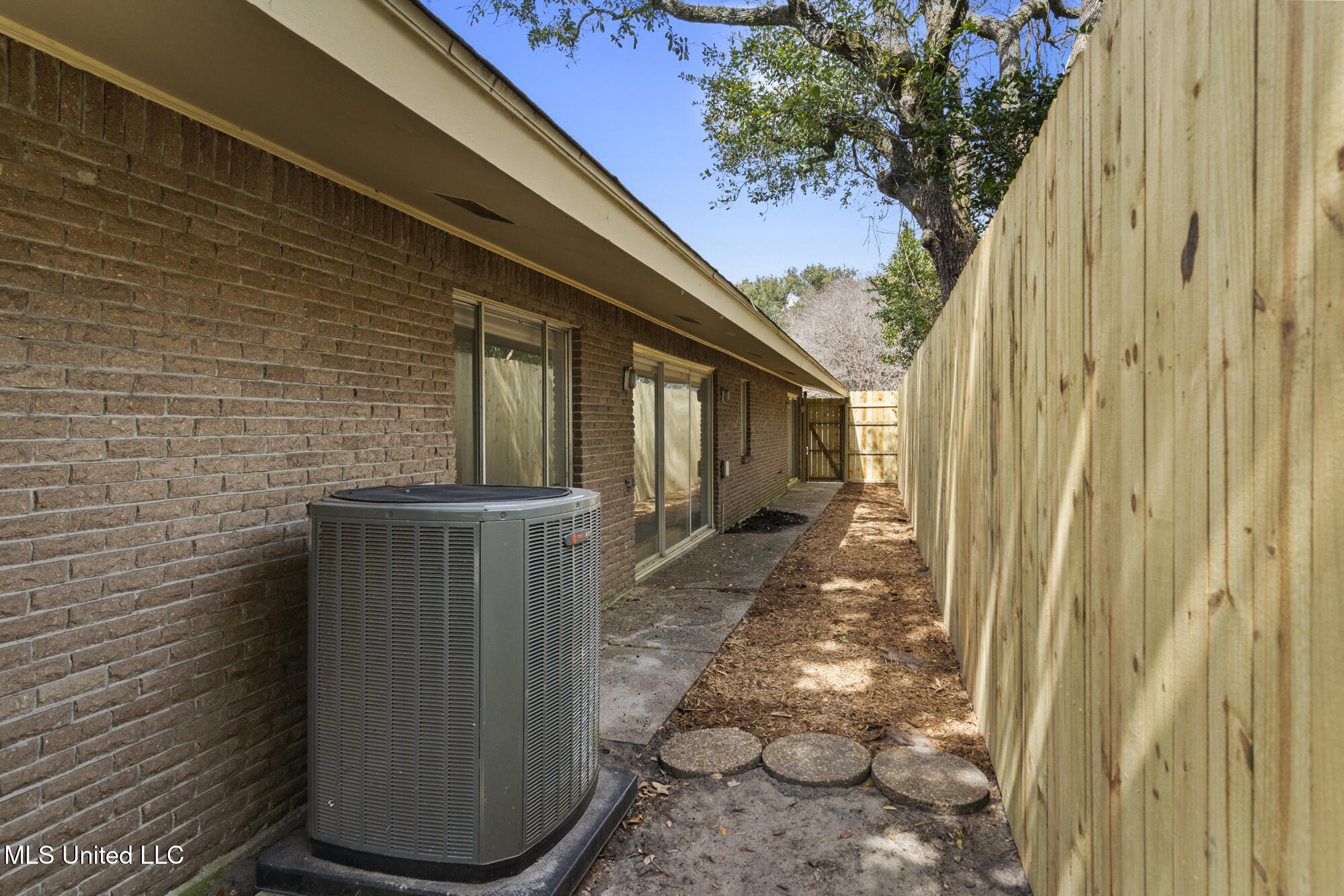 4 Chimney Cross Property Photo 39