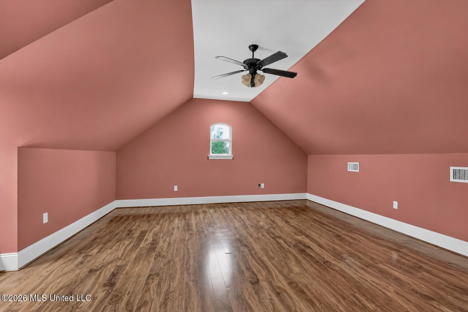 6 Lunker Lane Property Photo 43