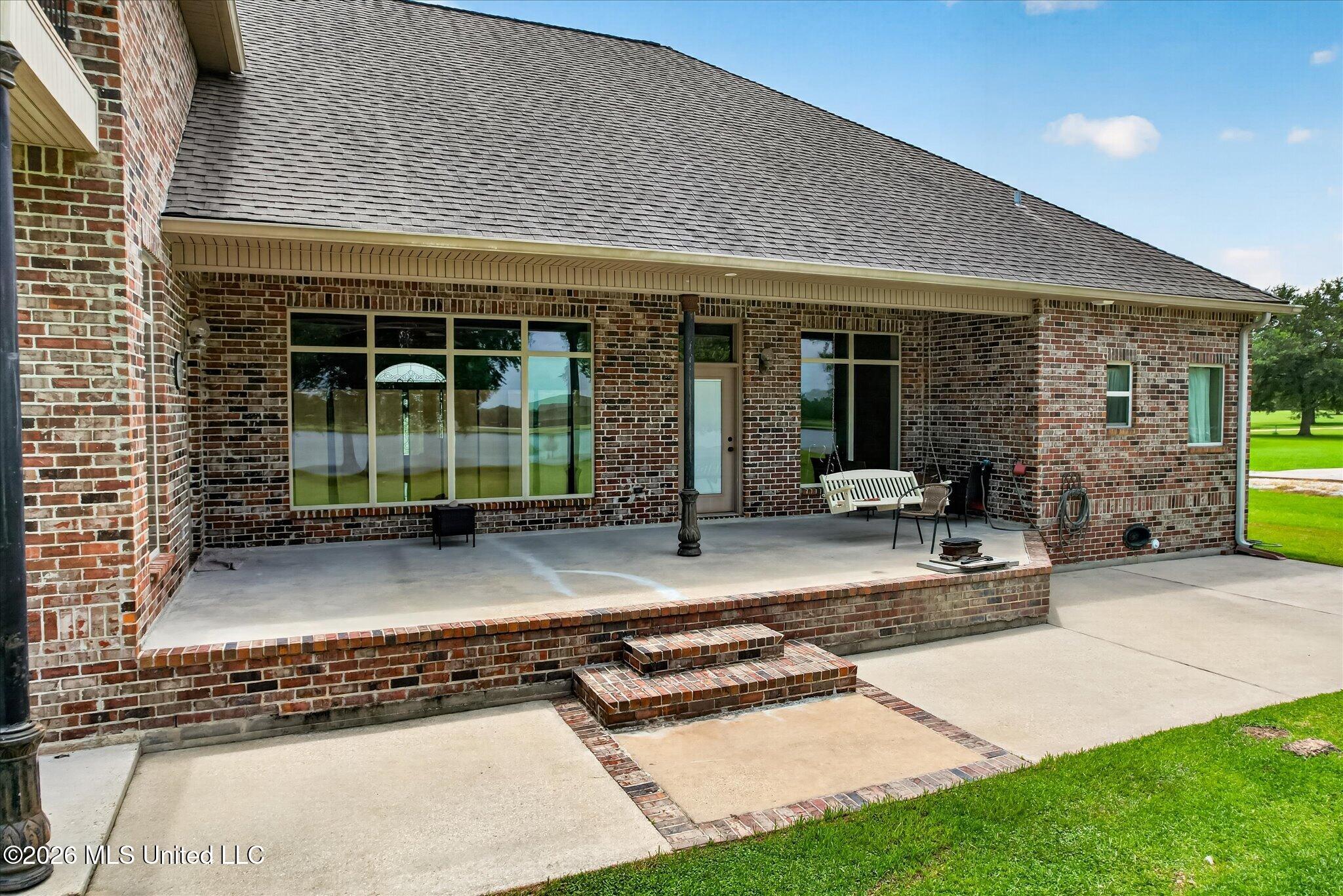 6 Lunker Lane Property Photo 64
