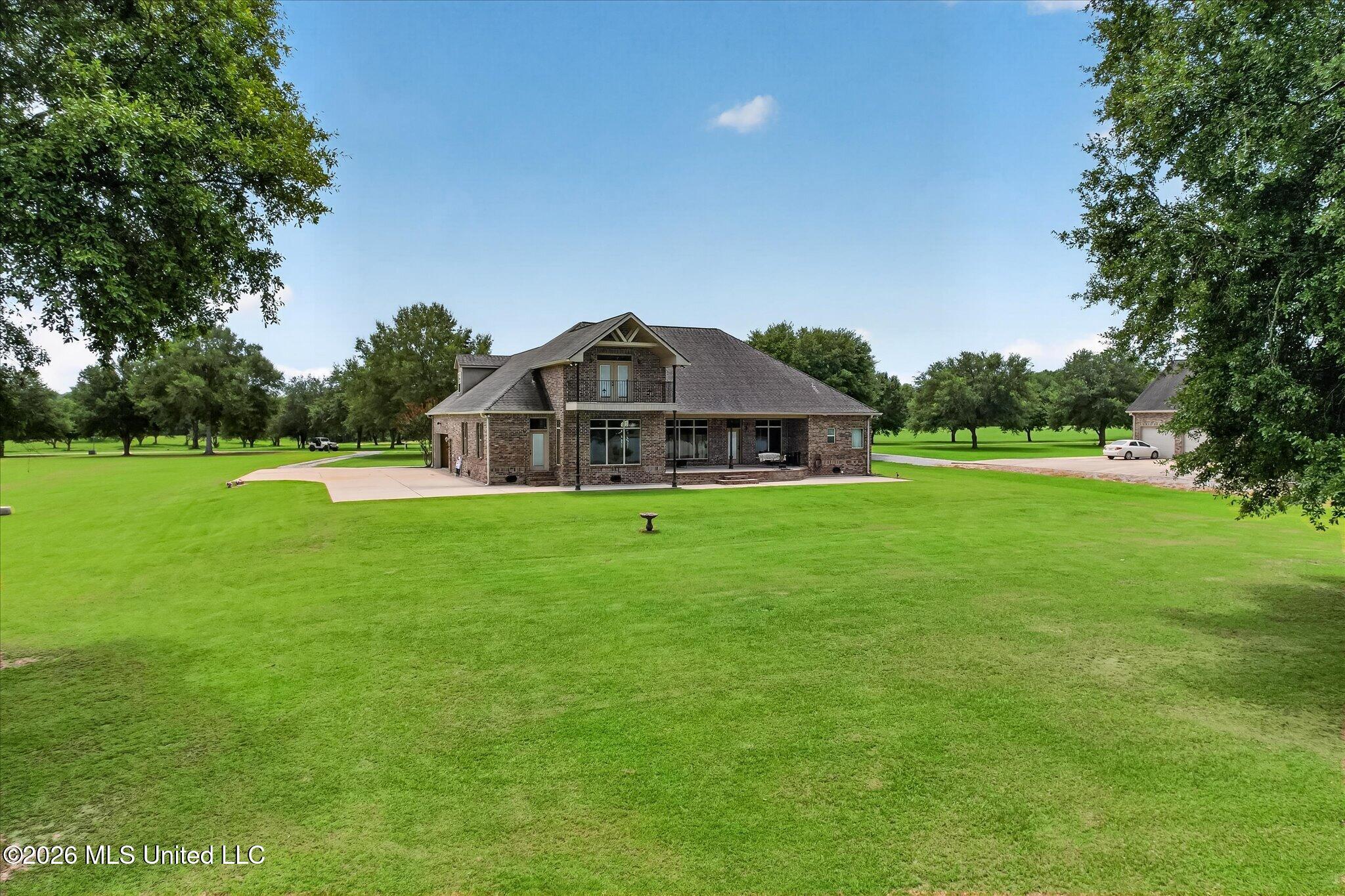 6 Lunker Lane Property Photo 68