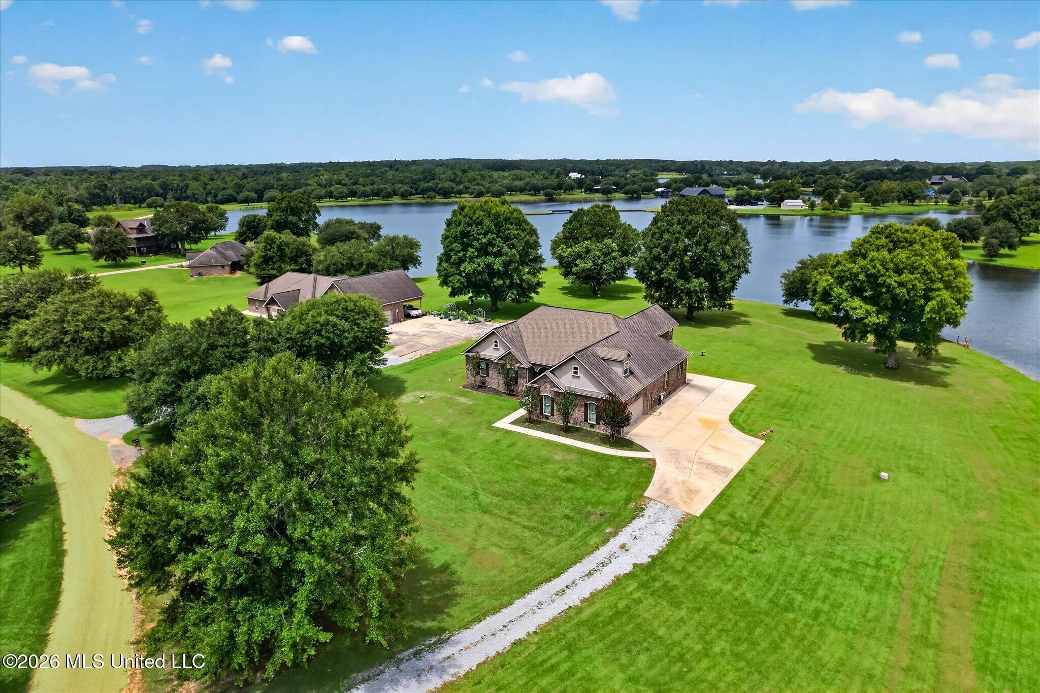 6 Lunker Lane Property Photo 70