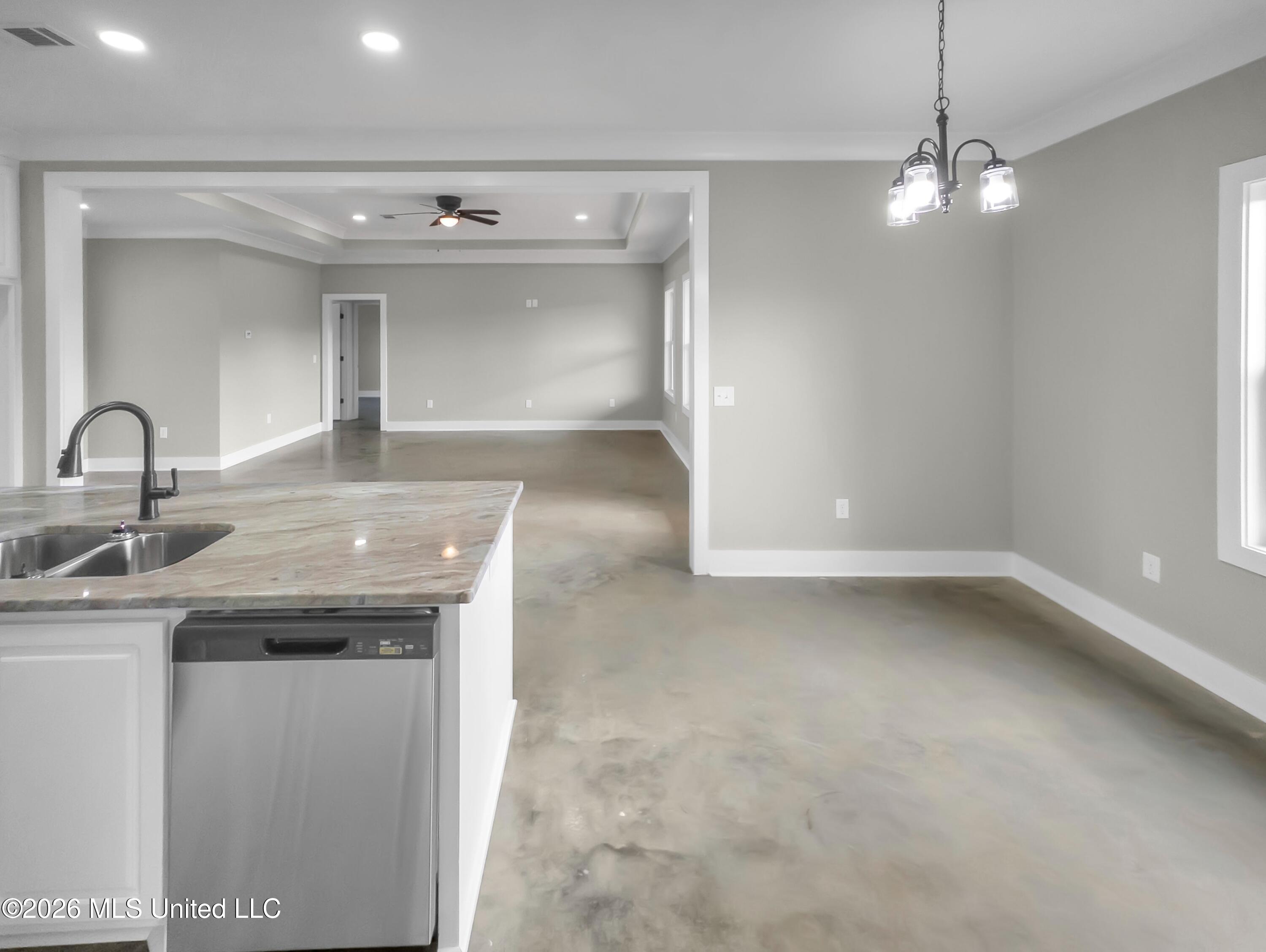 786 Clyde B Road Property Photo 16