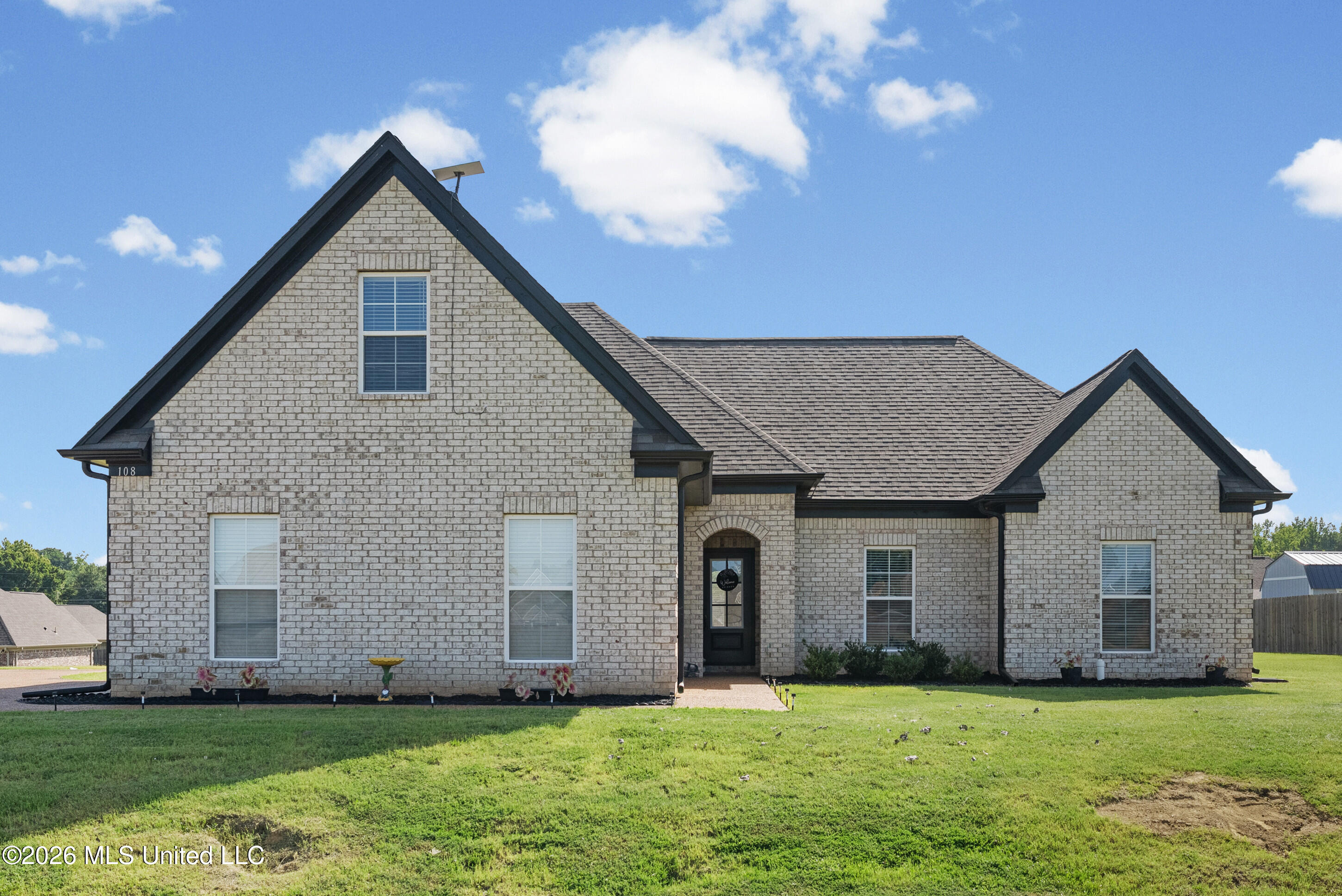 108 Honor Cove Property Photo 1