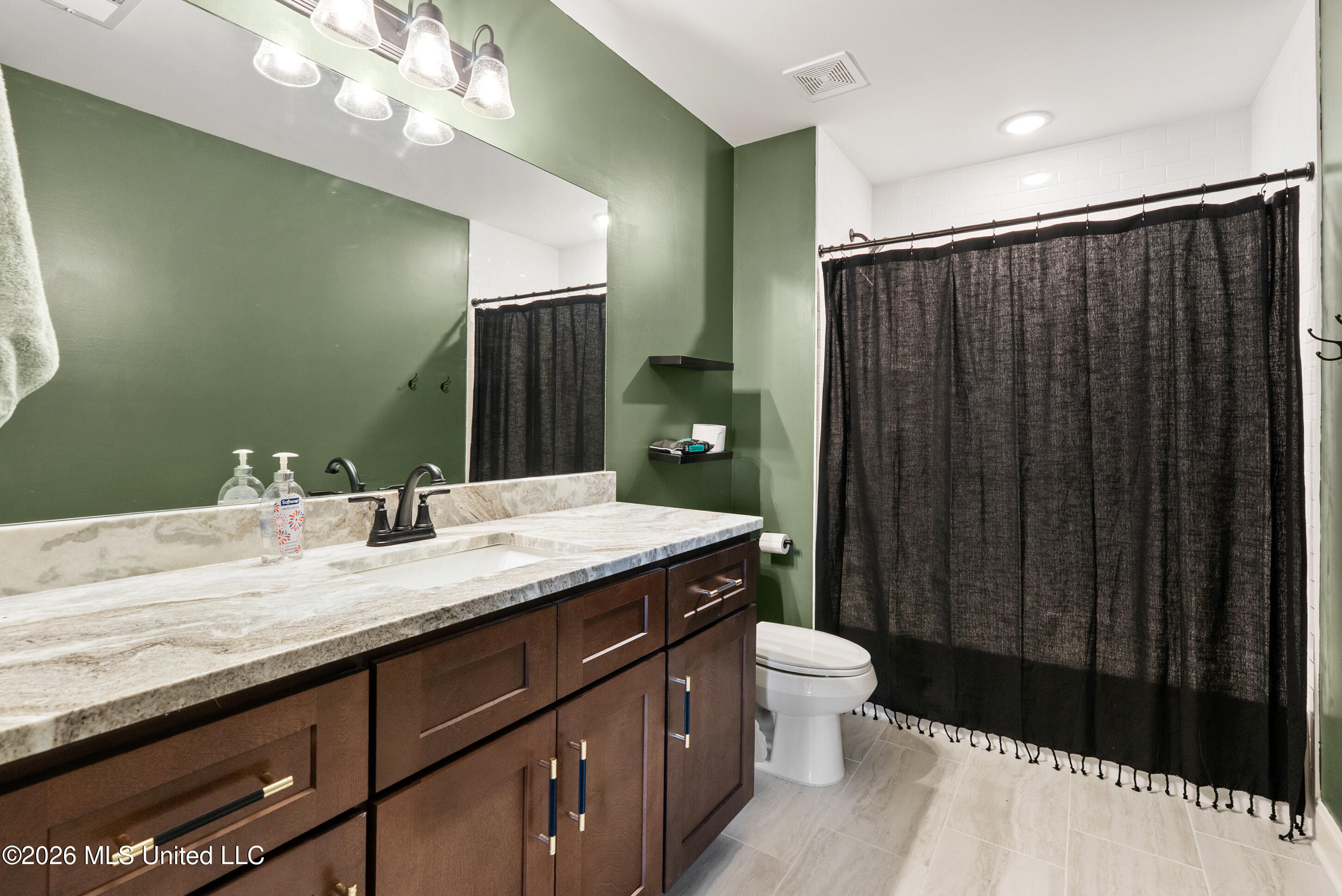 108 Honor Cove Property Photo 29
