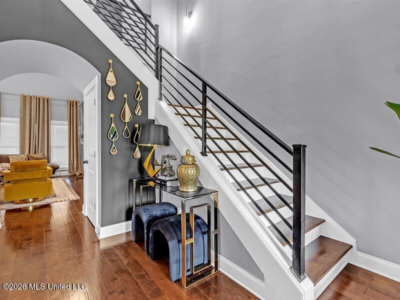 9963 Cypress Willow Cove Property Photo 4