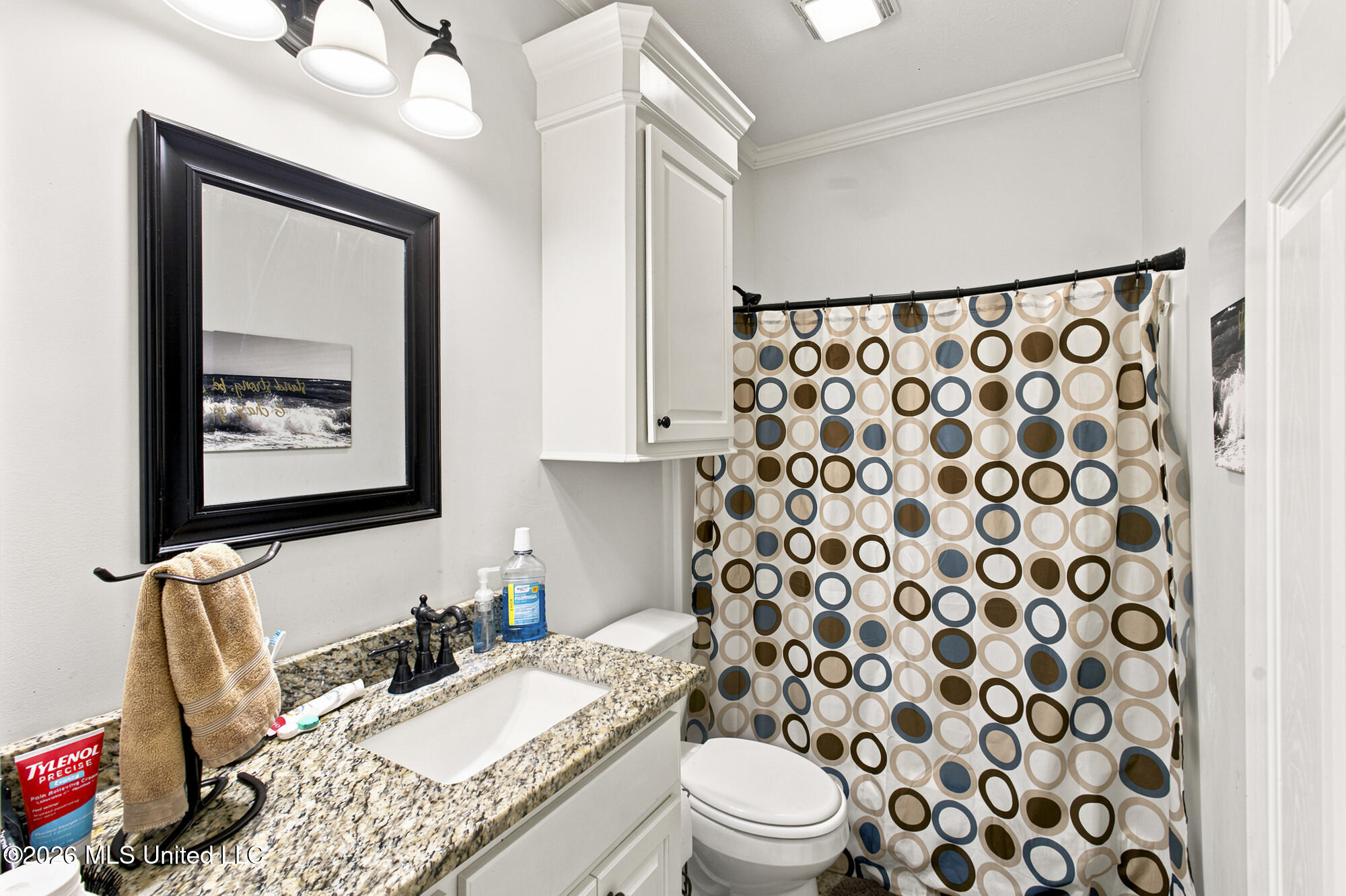 1059 Winding Road Property Photo 18
