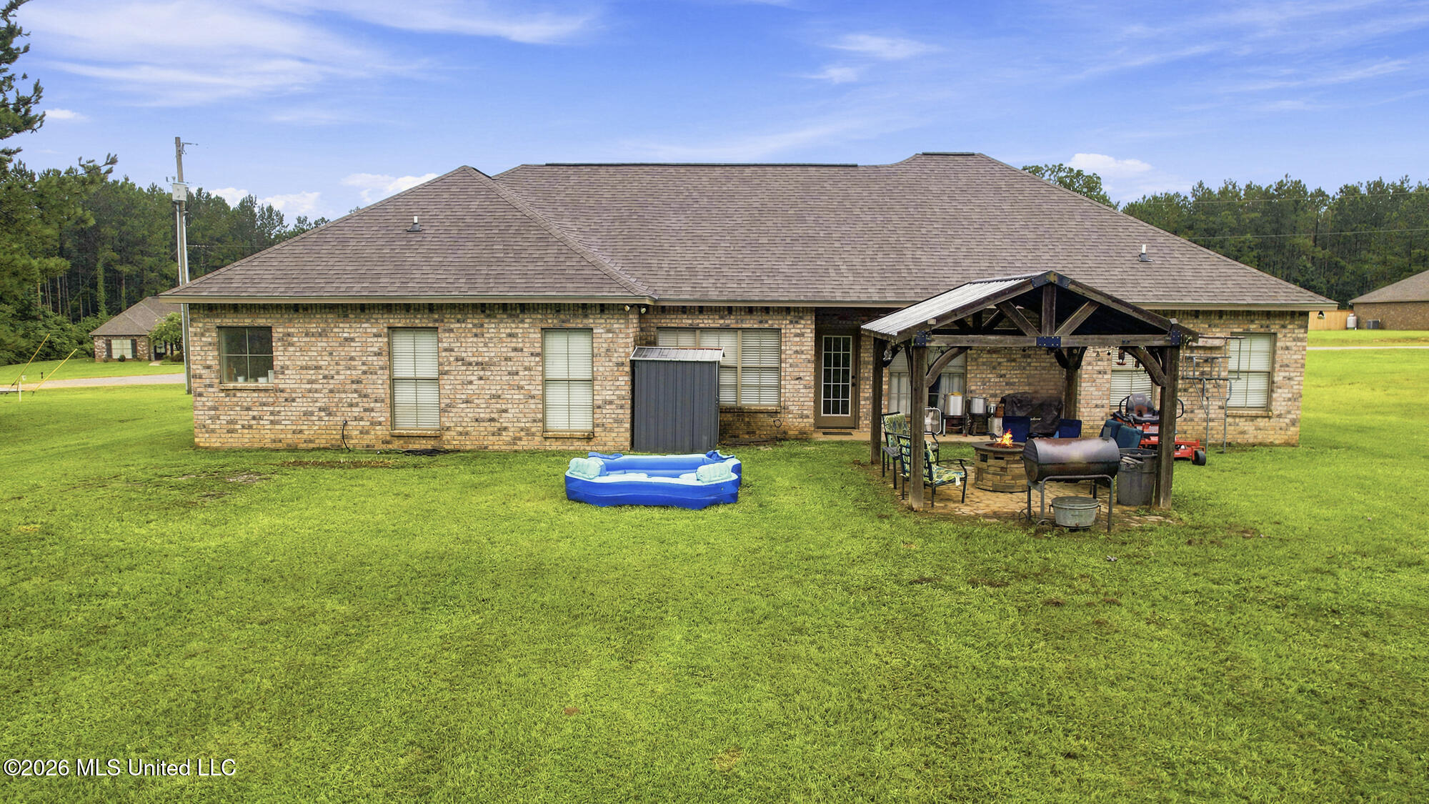 1059 Winding Road Property Photo 20