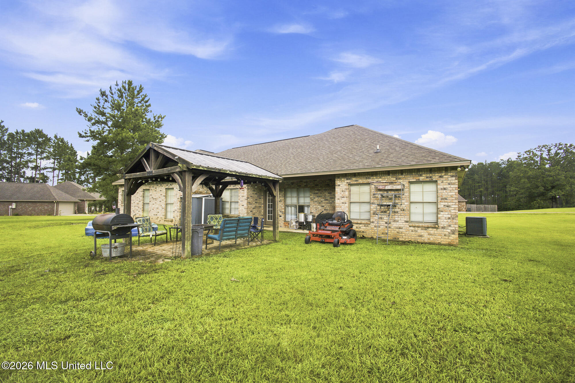 1059 Winding Road Property Photo 21