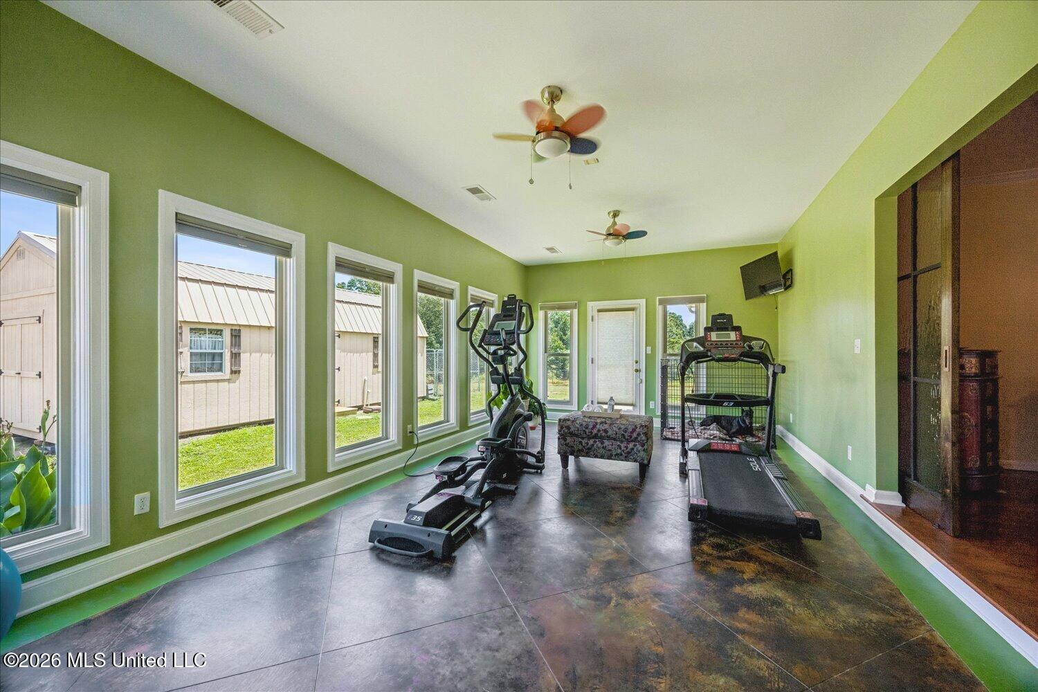 4620 Thompson Lane Property Photo 15