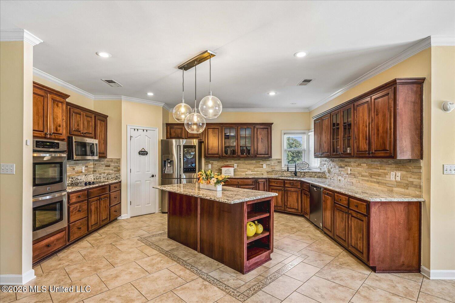 4620 Thompson Lane Property Photo 17