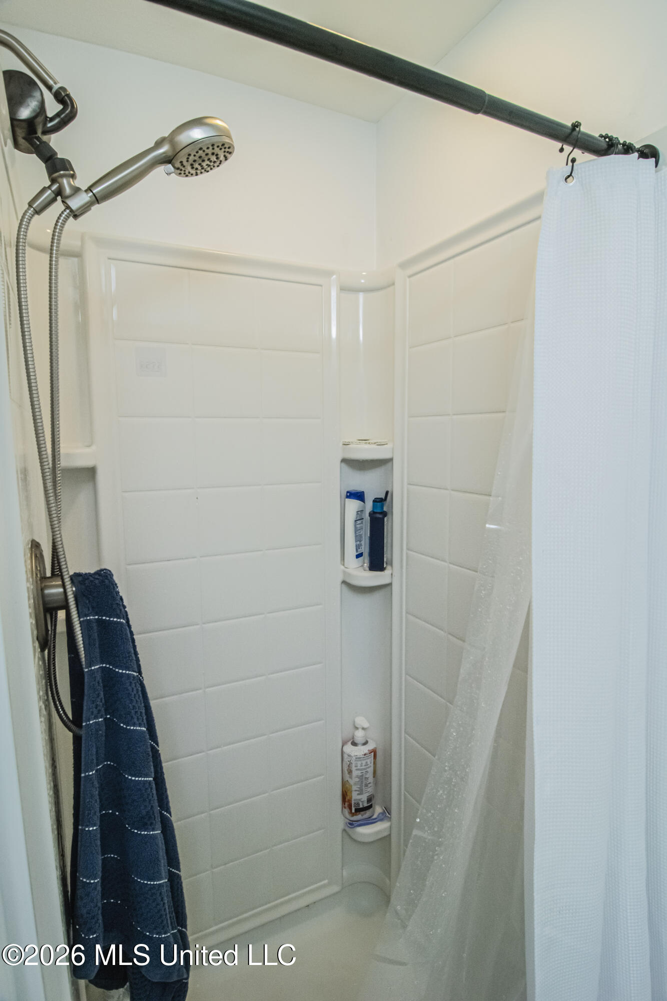 4005 Eastwood Drive Property Photo 19