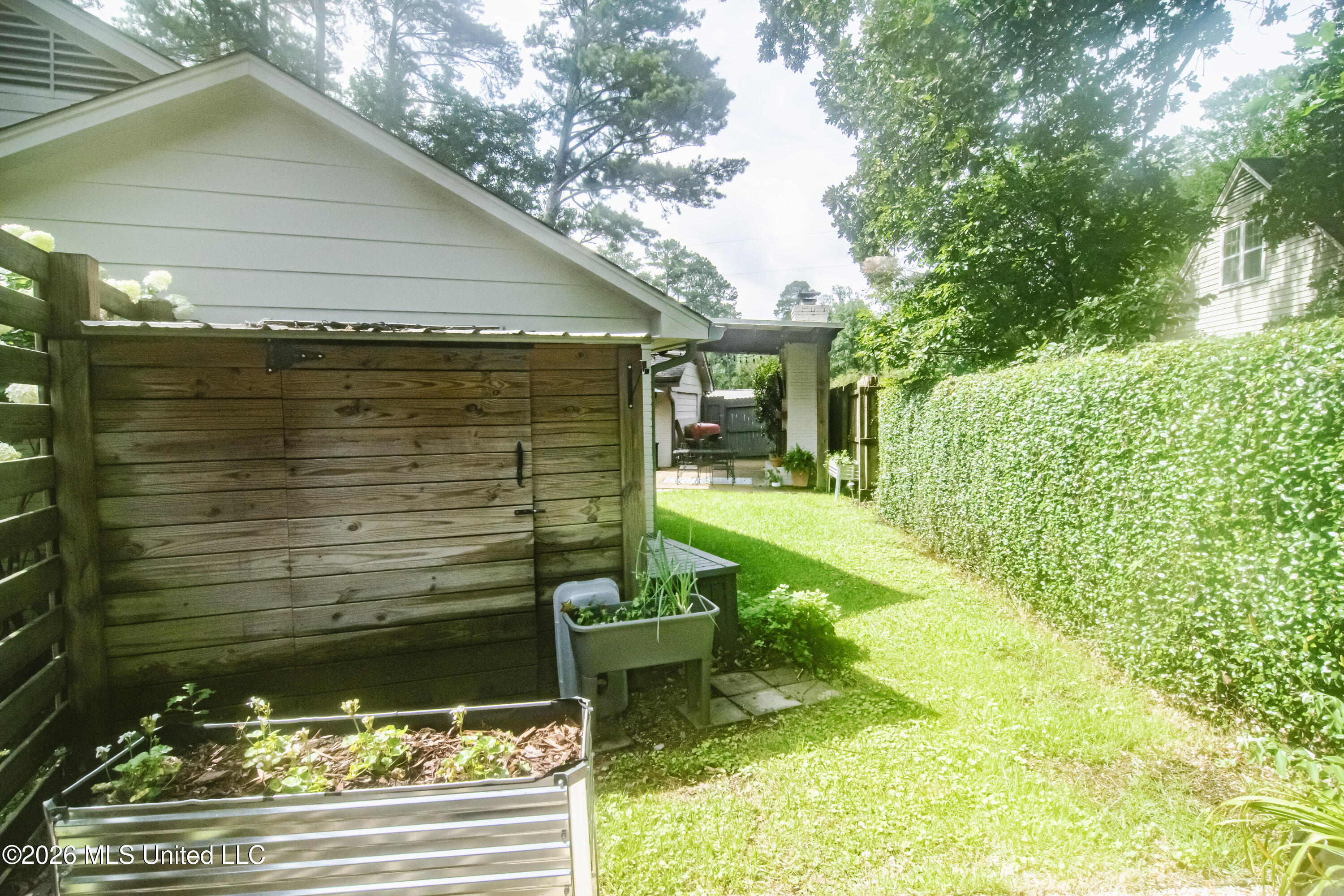 4005 Eastwood Drive Property Photo 37