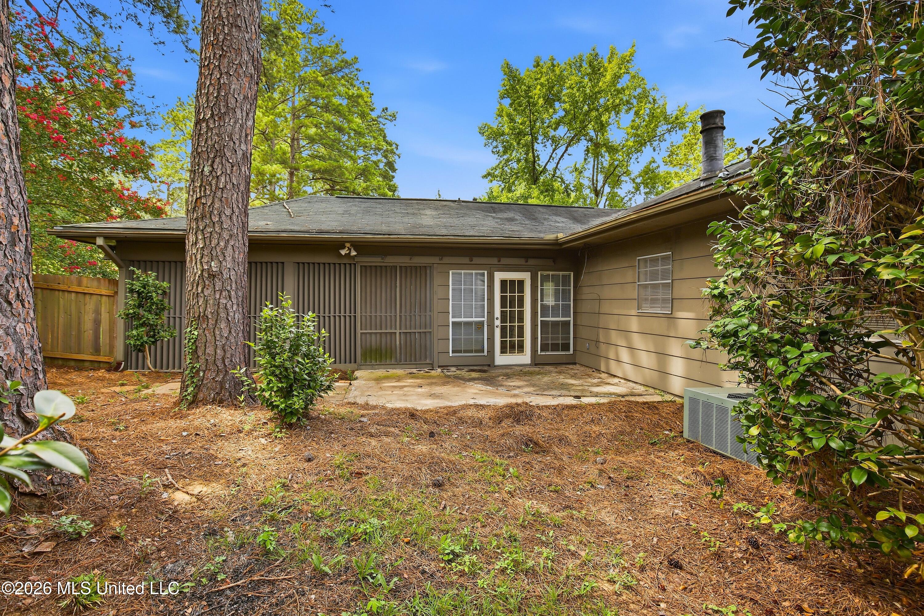 5406 Suffolk Drive Property Photo 14