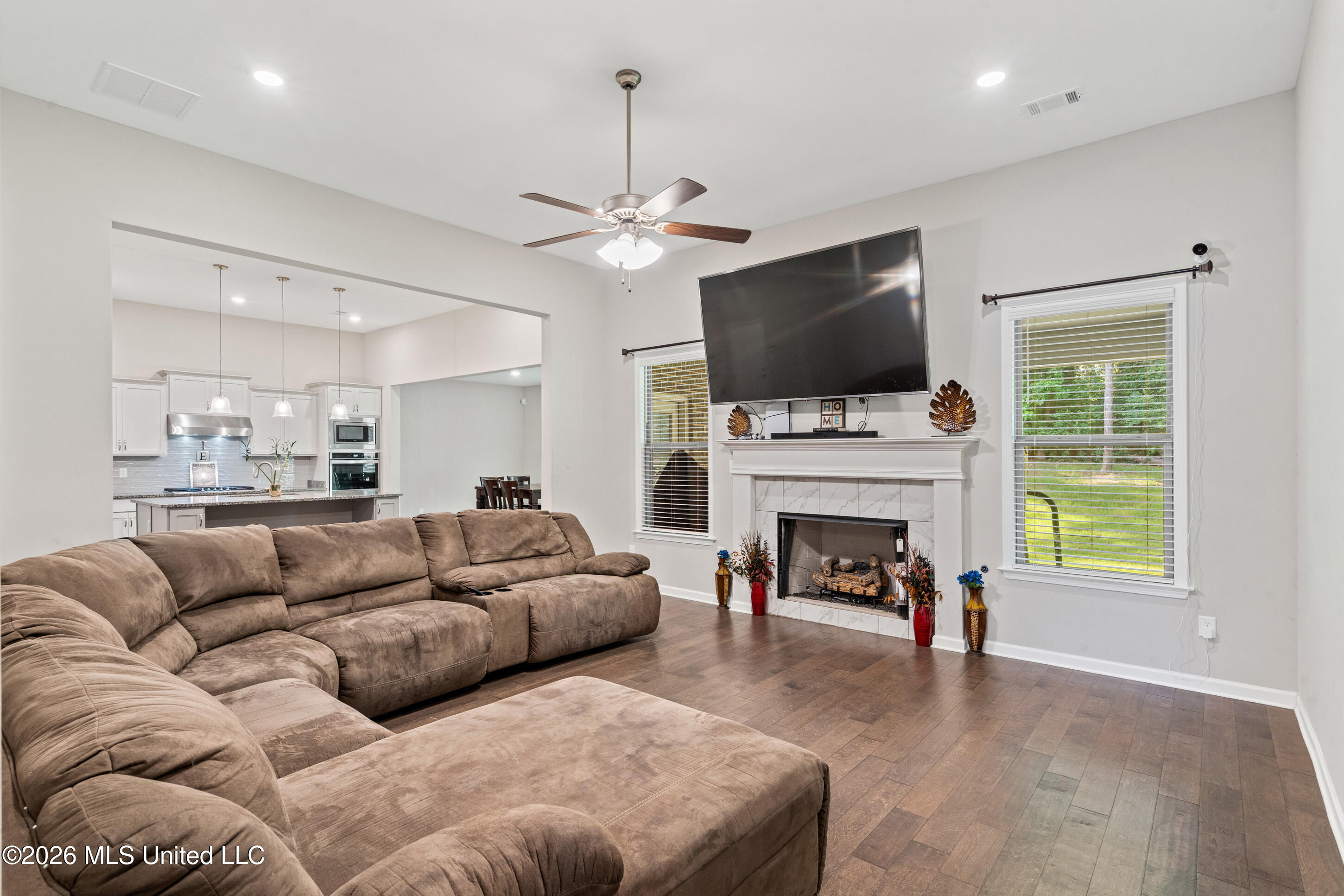 9545 Edgewater Cove Property Photo 10