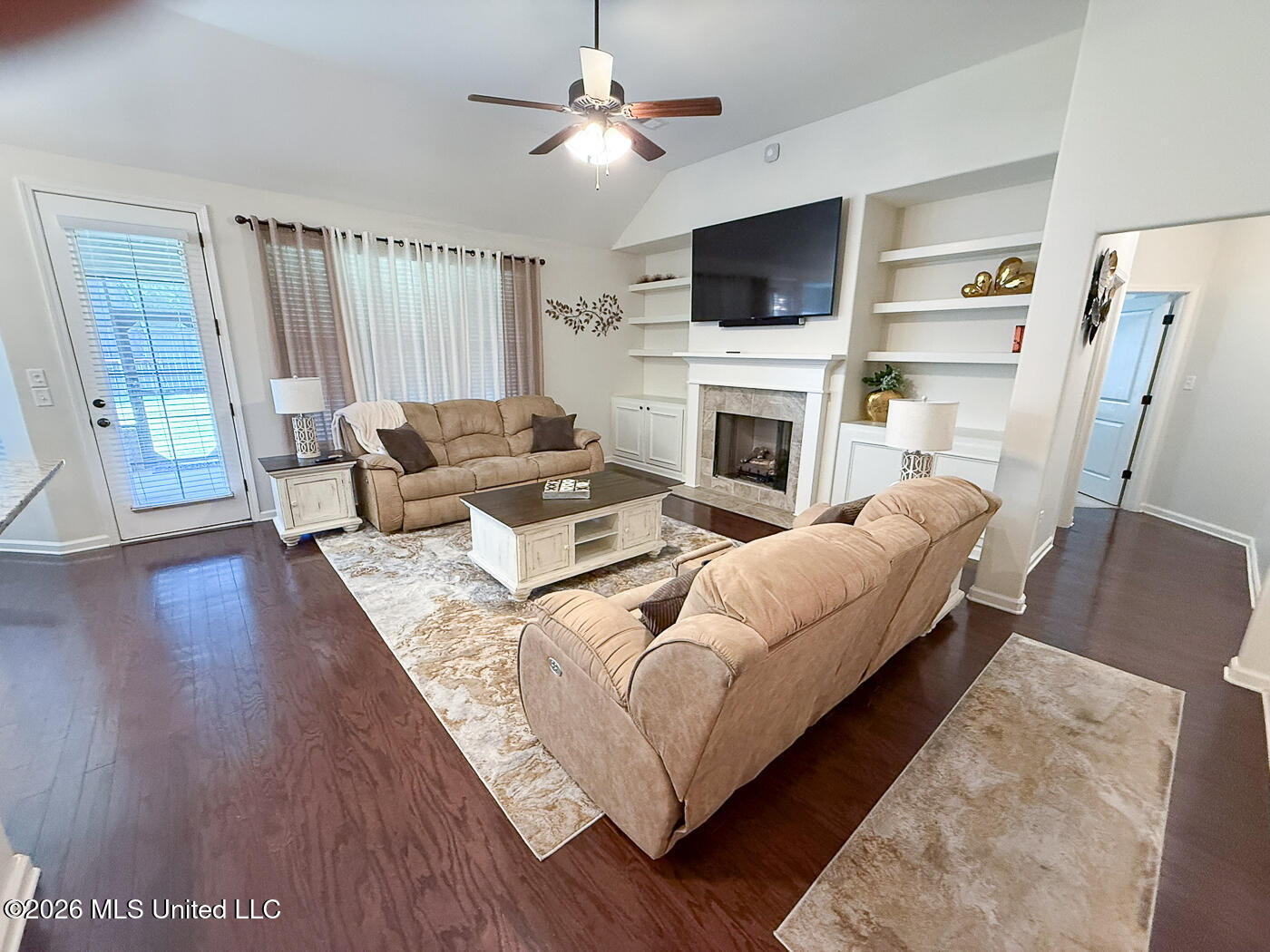 13145 Cades Lane Property Photo 6