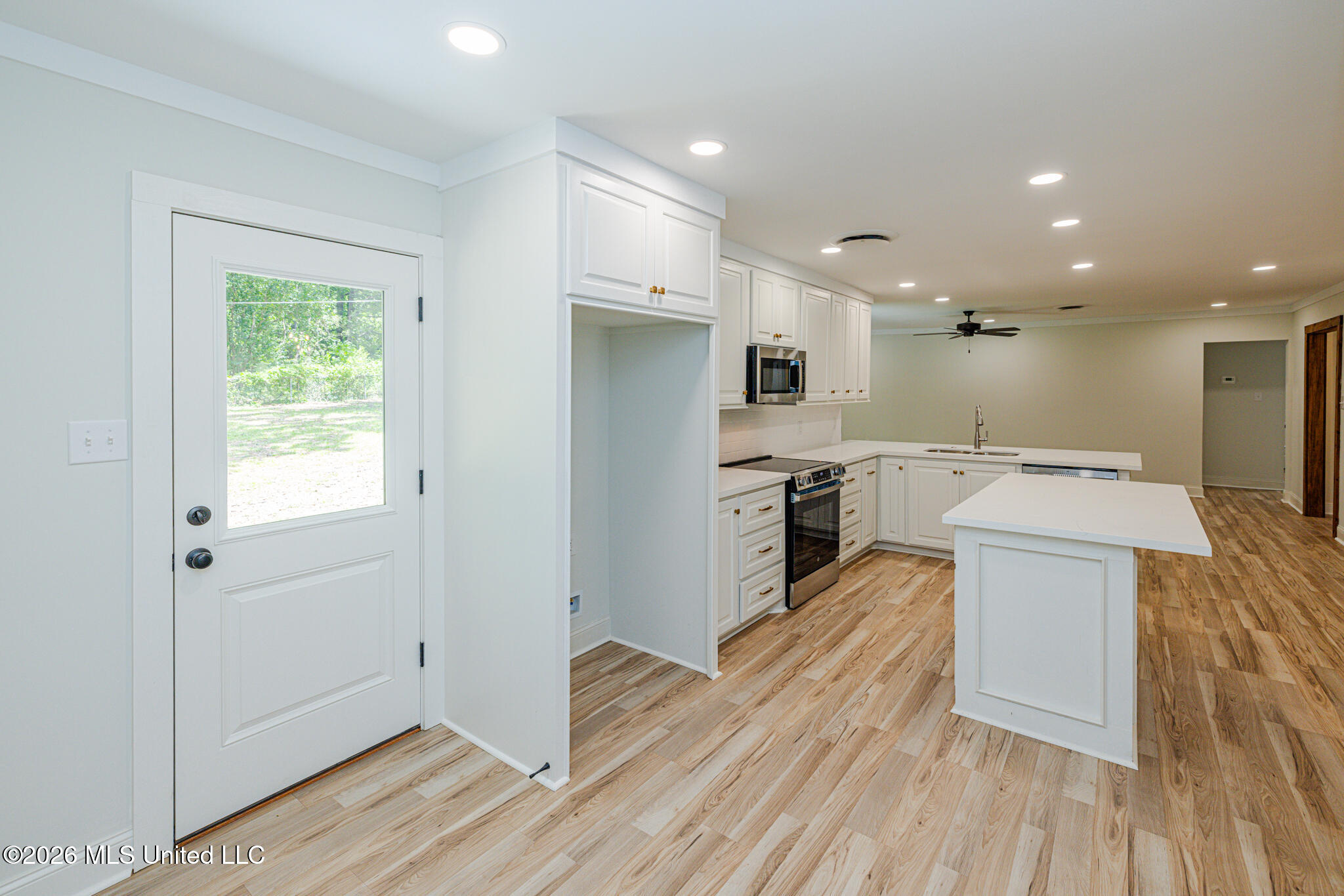 1209 Laurelwood Drive Property Photo 18