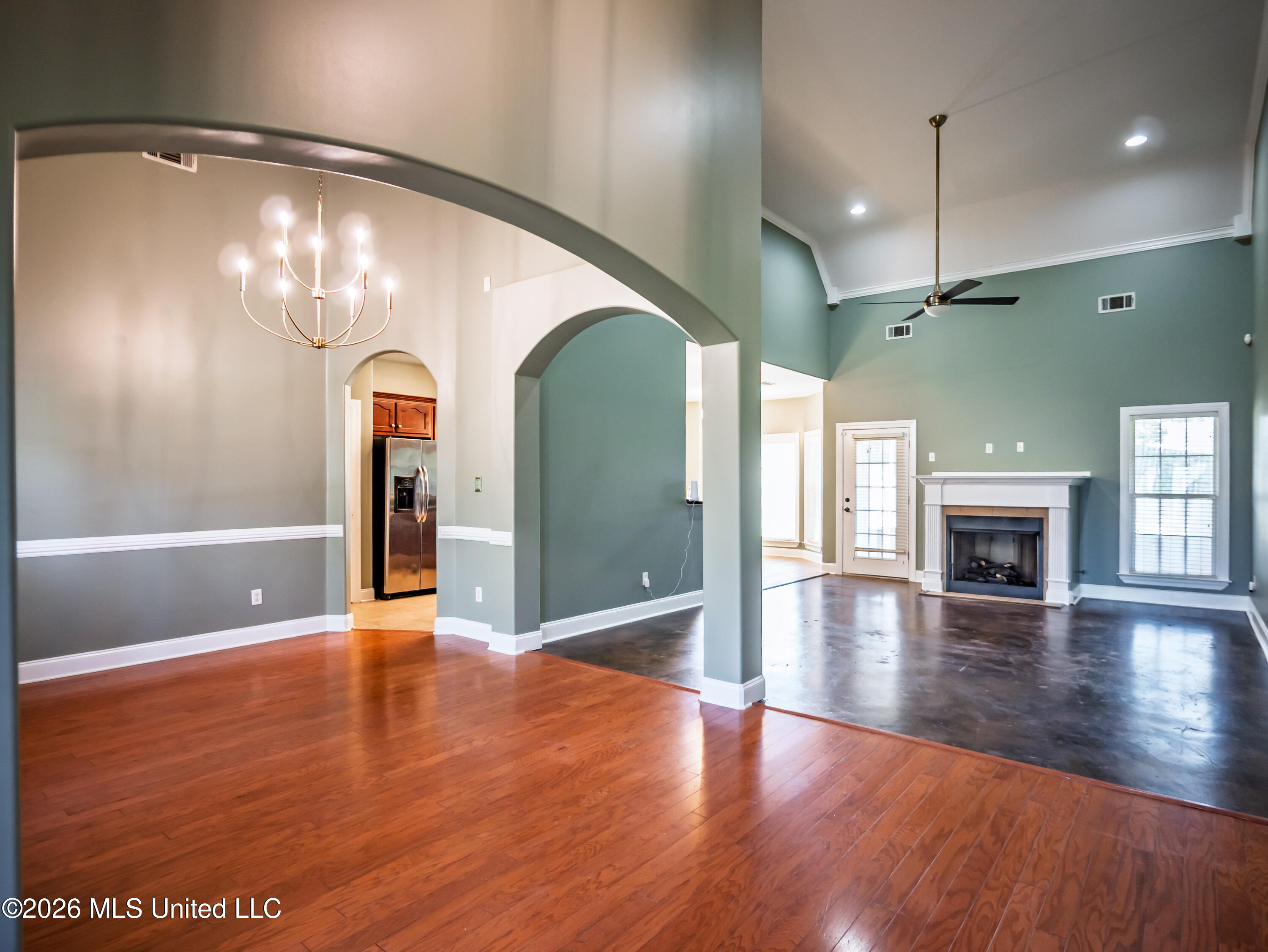 109 Cambridge Cove Property Photo 1