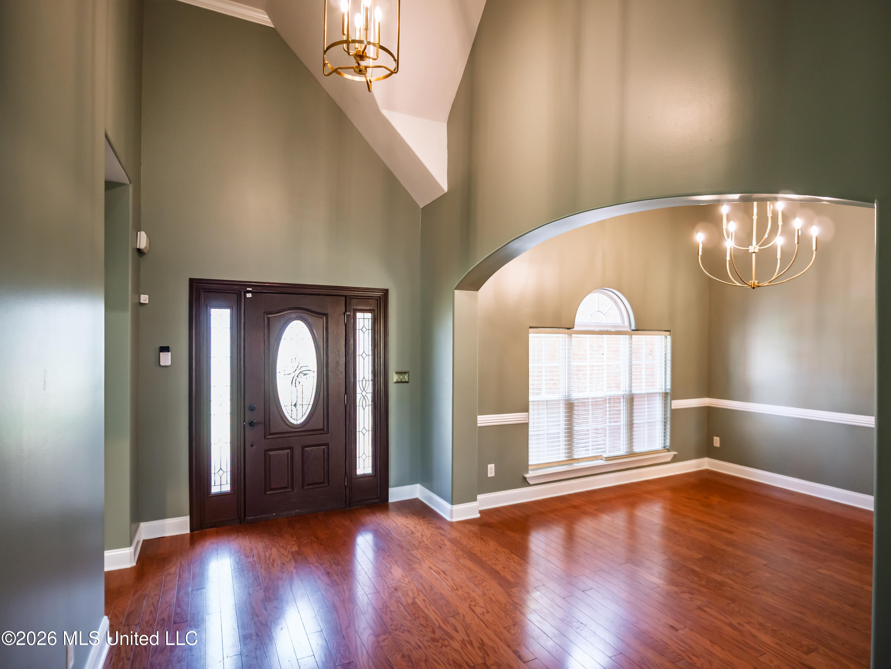 109 Cambridge Cove Property Photo 2
