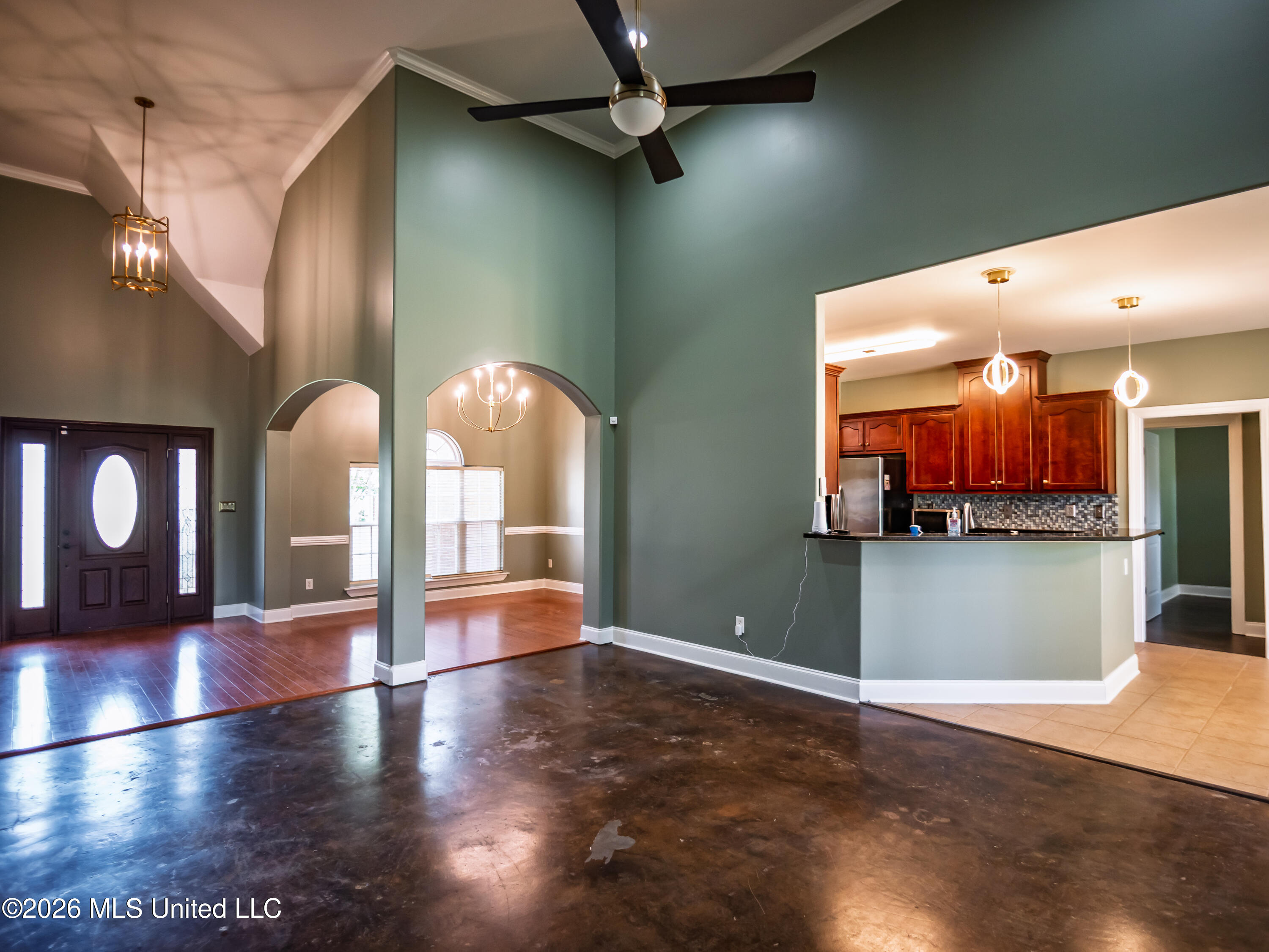 109 Cambridge Cove Property Photo 6
