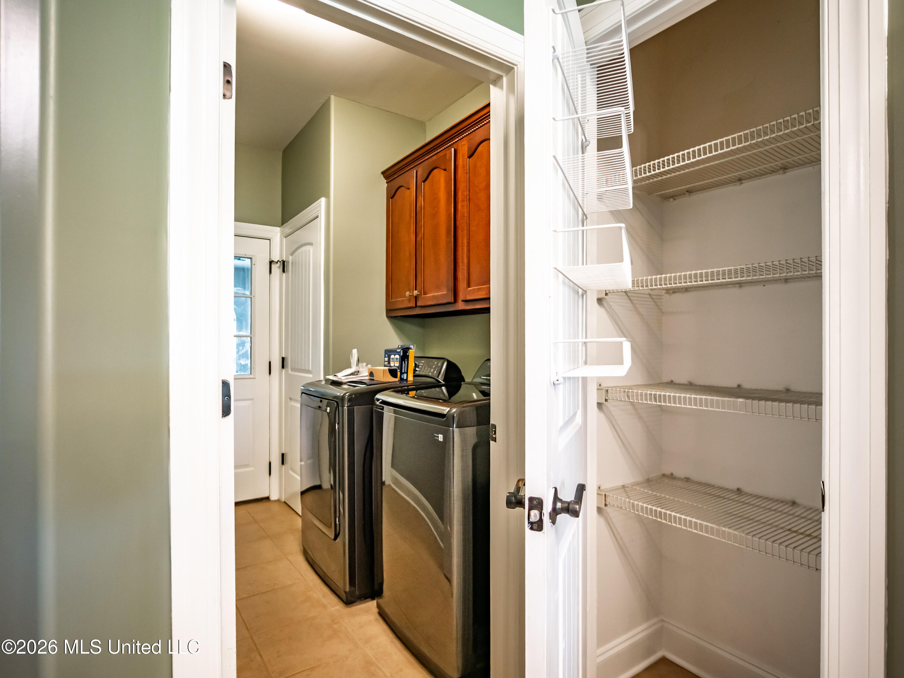109 Cambridge Cove Property Photo 13