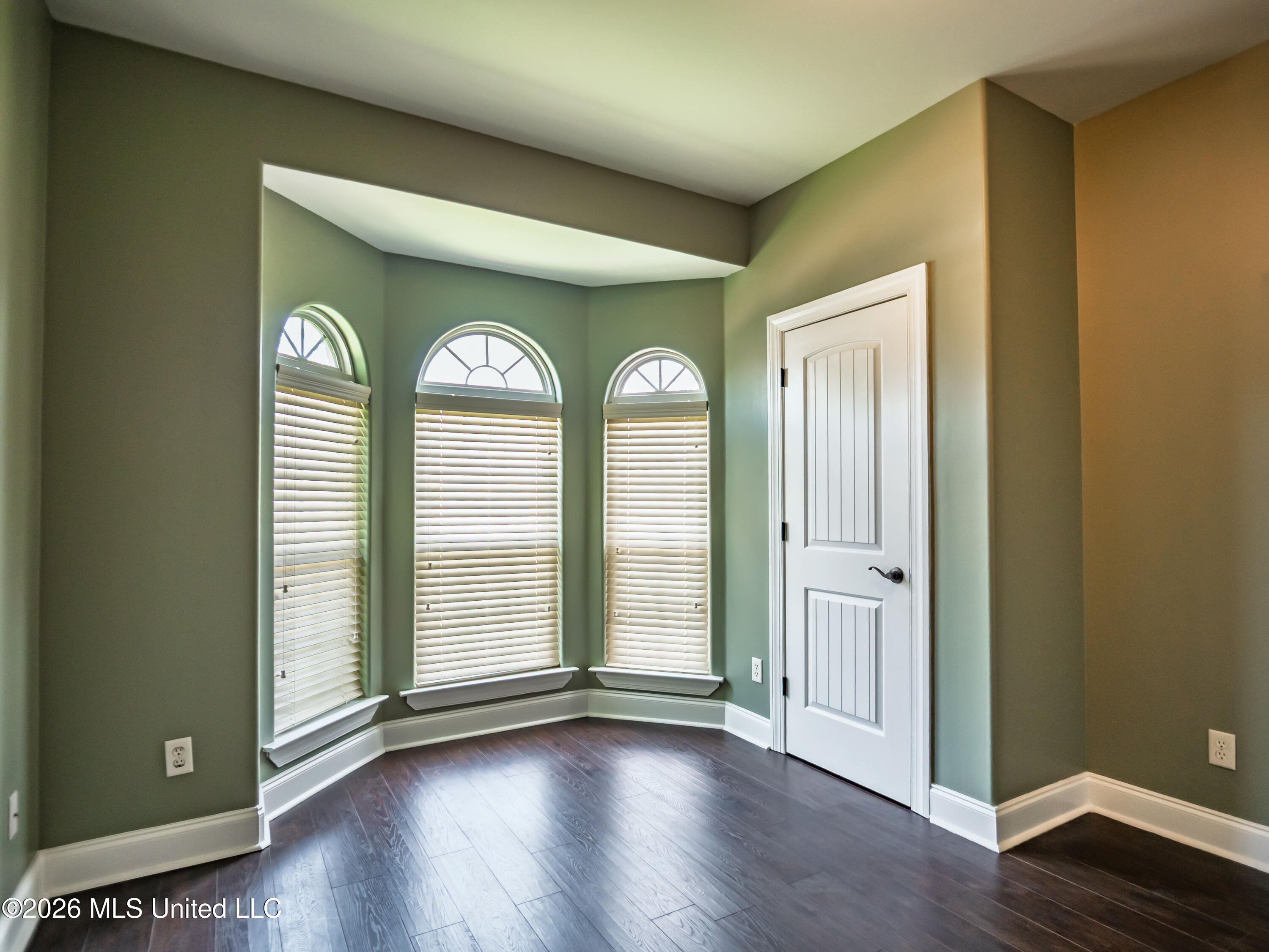 109 Cambridge Cove Property Photo 20